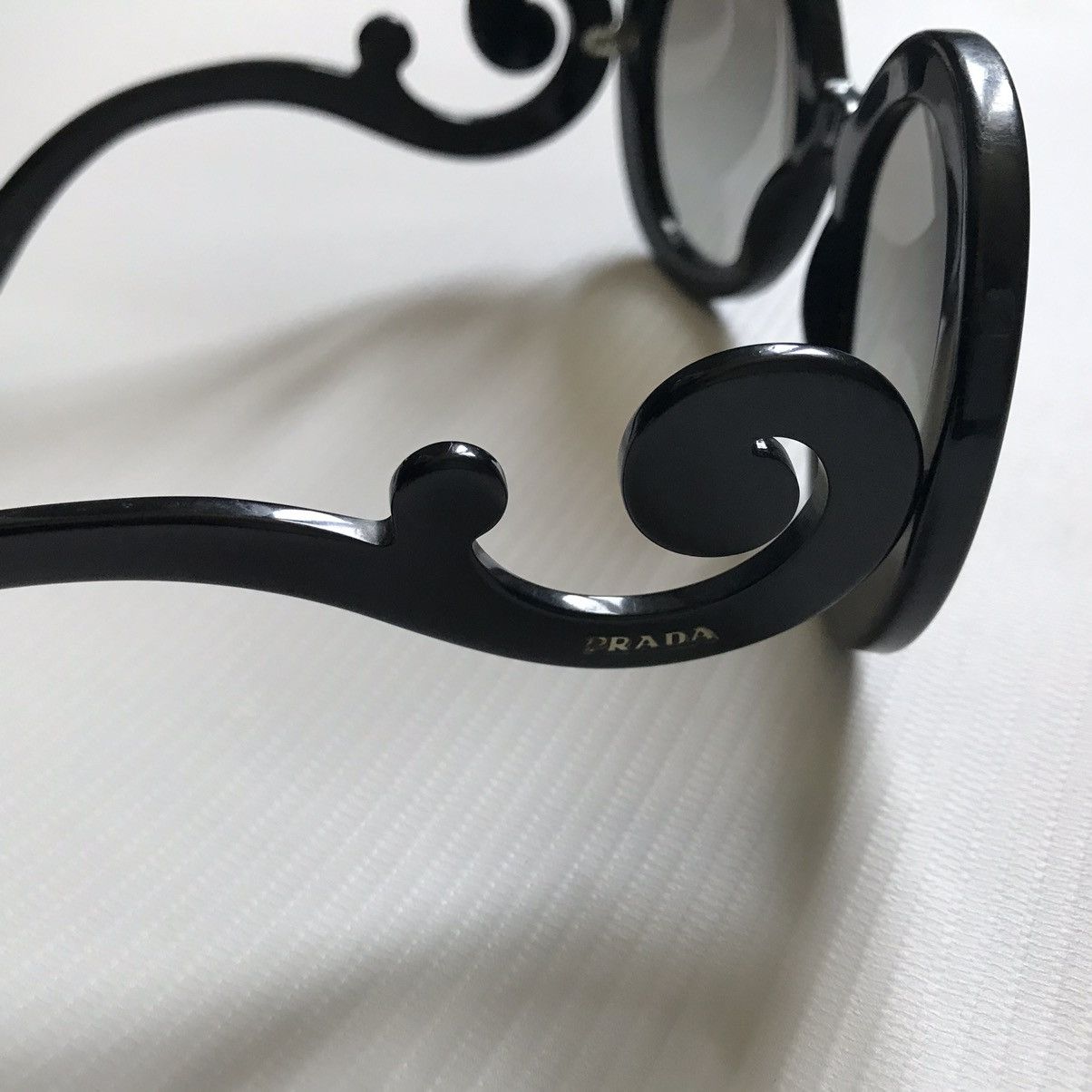 Prada Prada iconic wavy sunglasses Size ONE SIZE - 15 Thumbnail