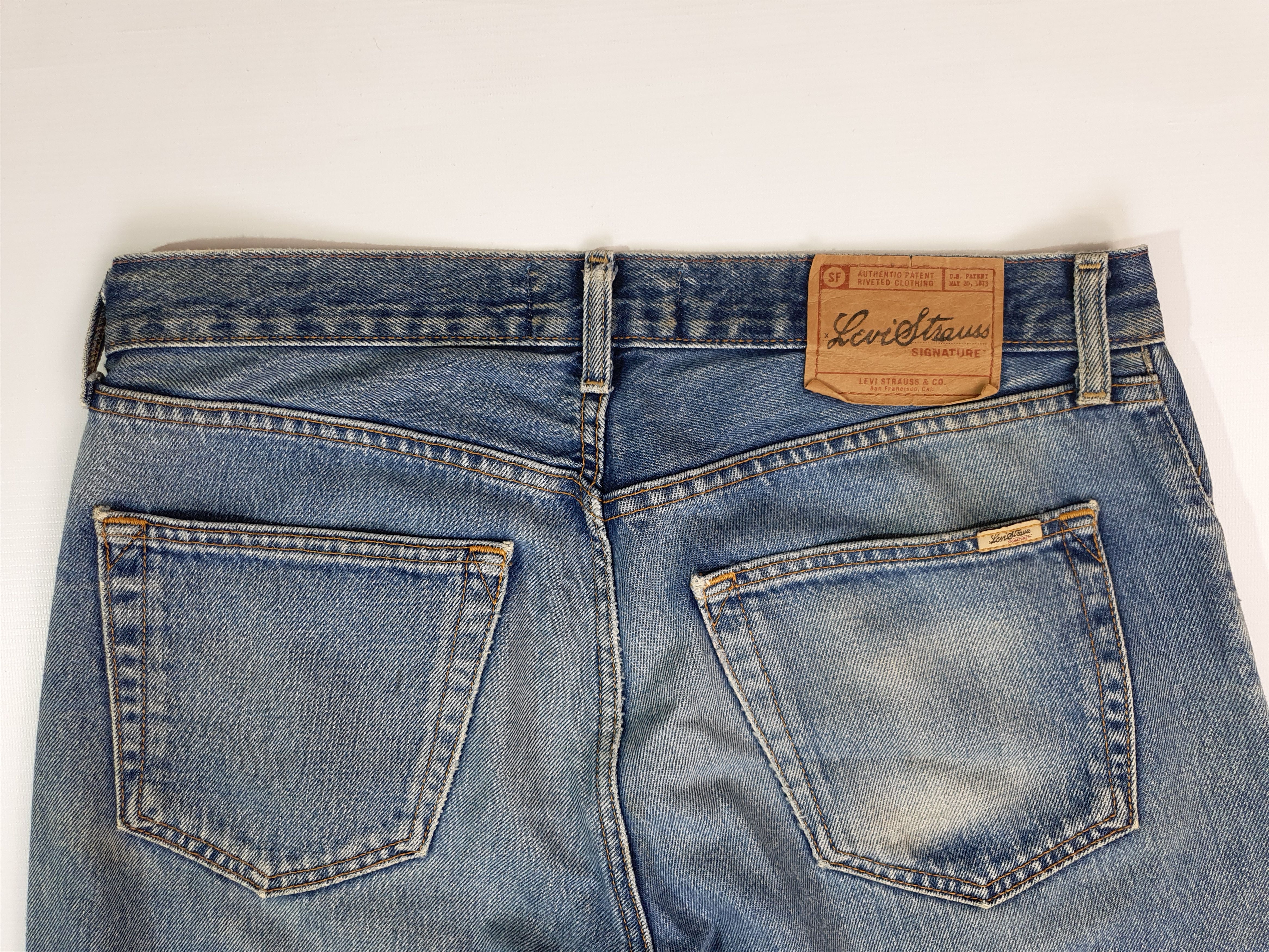 Levi's × Levi's Vintage Clothing × Vintage Vintage Levi's Signature Dirty Denim jeans Size US 33 - 12 Thumbnail