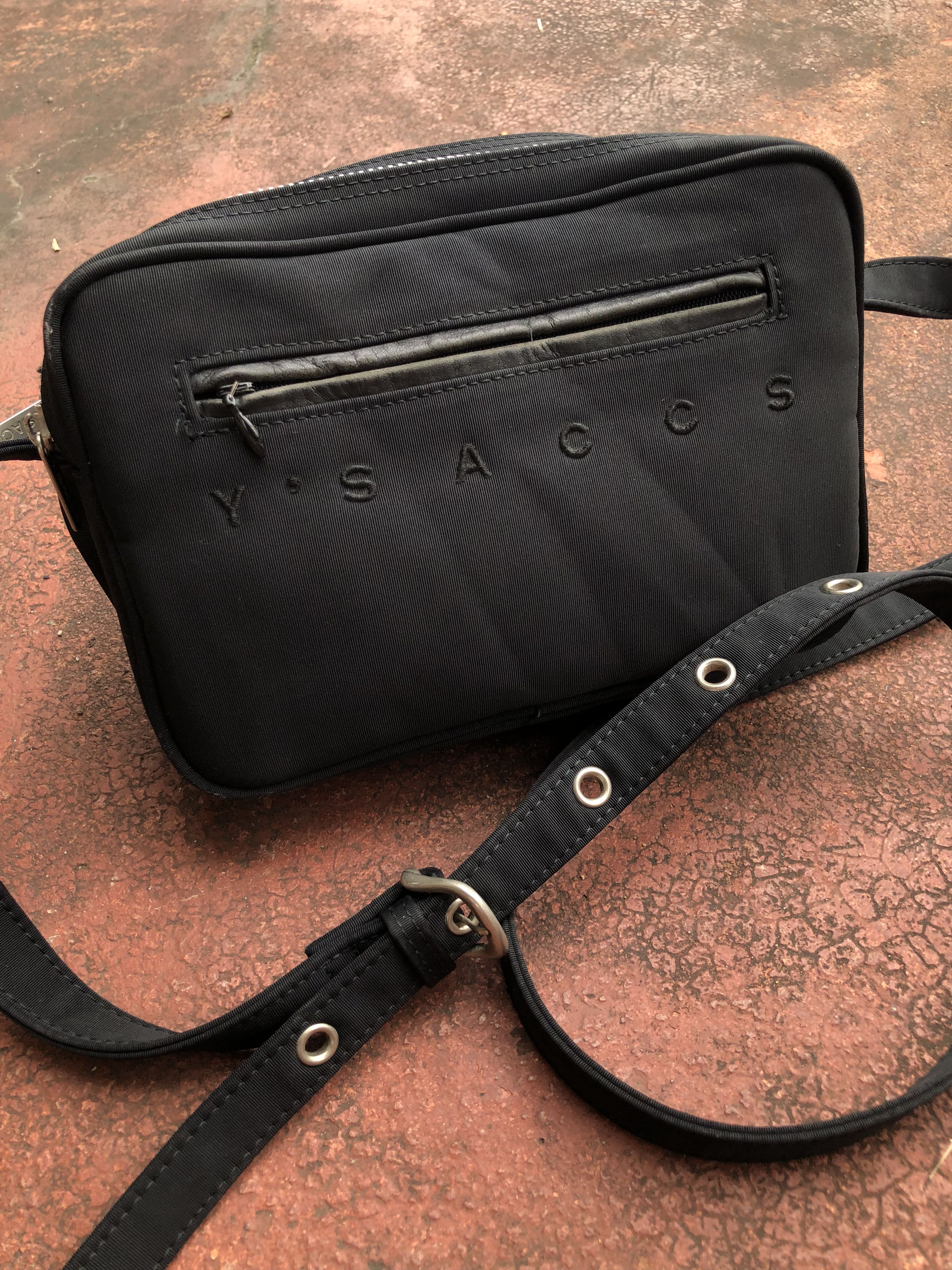 Yohji Yamamoto RARE🔥VINTAGE YOHJI Y’SACCS SMALL PADDED SPELL OUT SLING BAG Size ONE SIZE - 1 Thumbnail