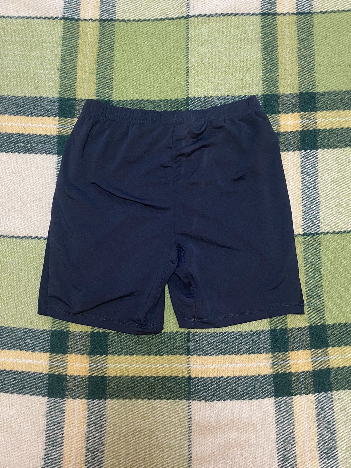 Umbro Vintage 90s Umbro shorts streetwear y2k casual size Xs Size US 28 / EU 44 - 2 Thumbnail