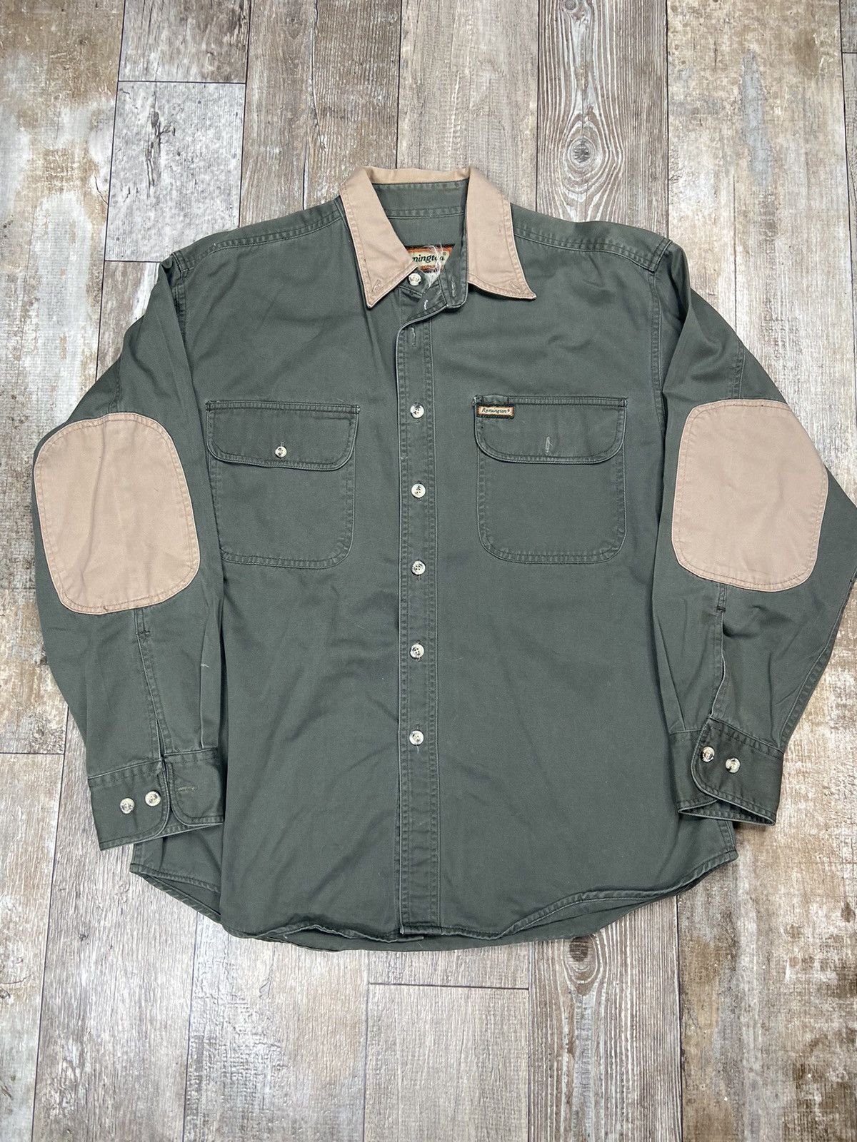 Vintage Crazy Vintage Remington Hunting Work Shirt Essential Y2K USA Size US L / EU 52-54 / 3 - 1 Thumbnail