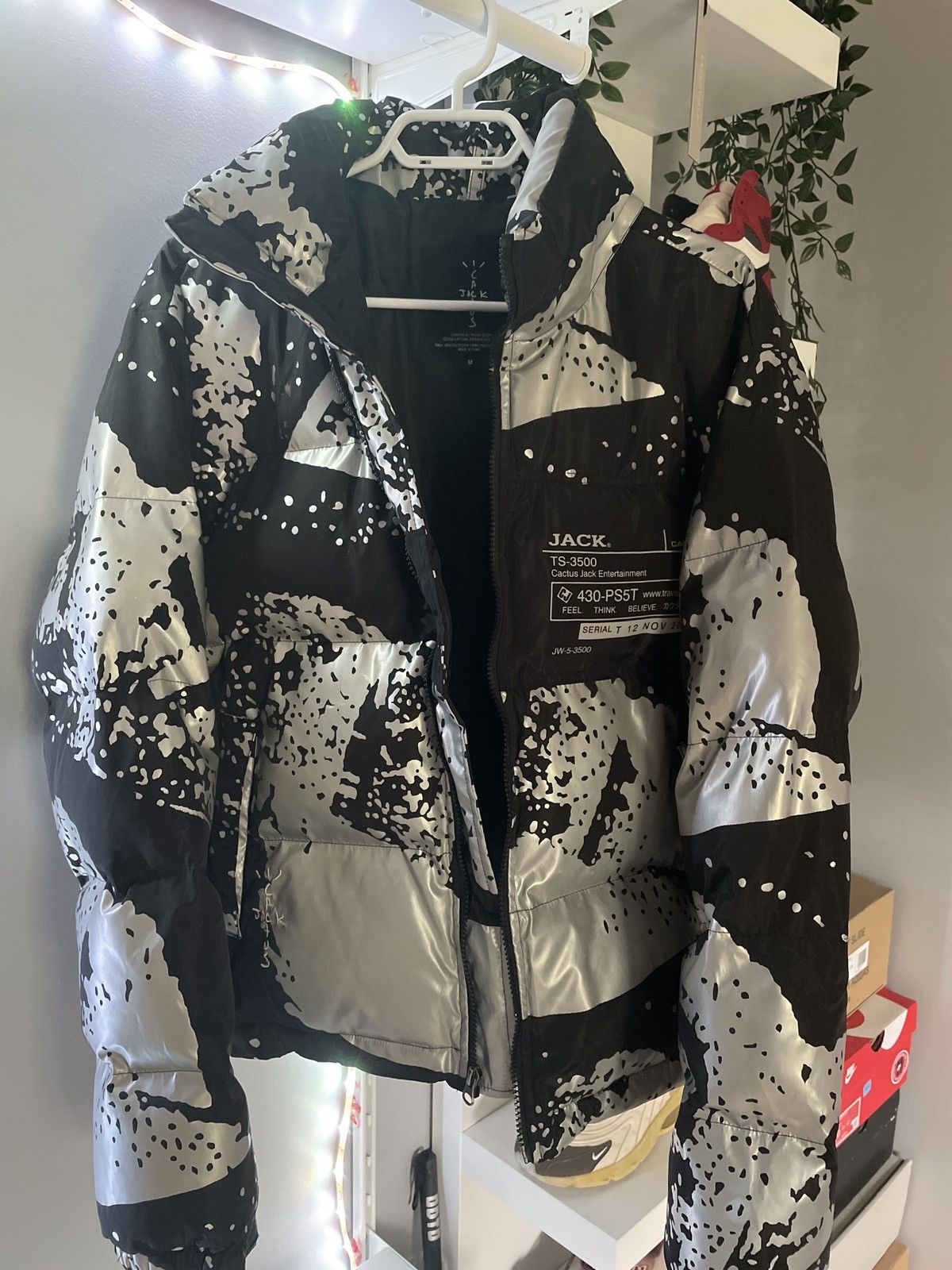 travis scott utility jacket
