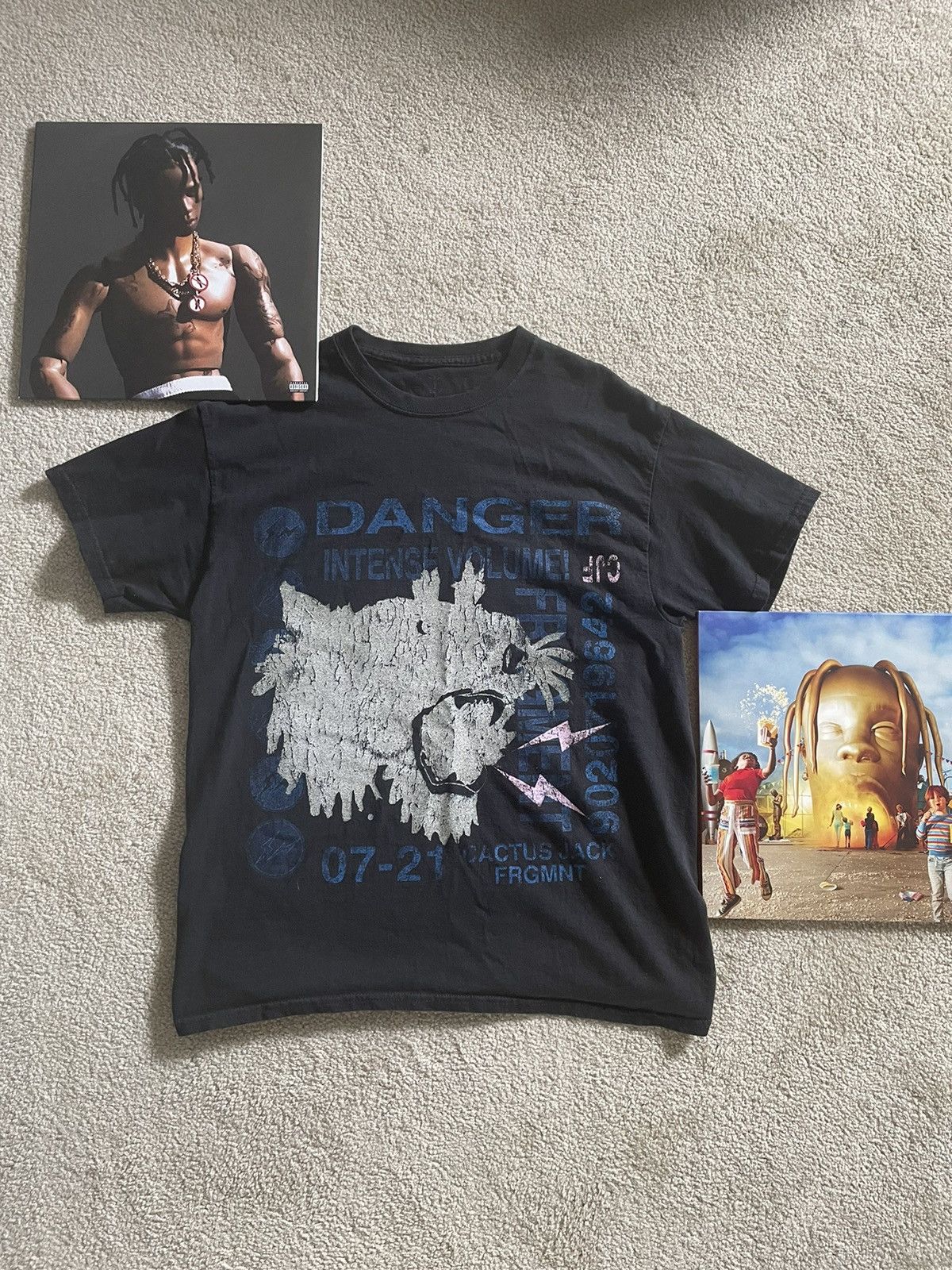 travis scott danger tee