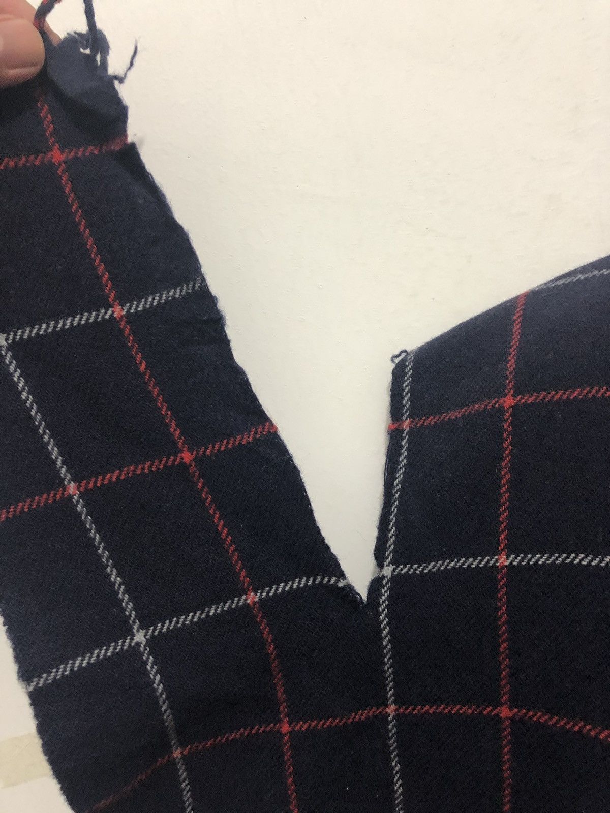Burberry Burberry Scarves Size ONE SIZE - 2 Thumbnail