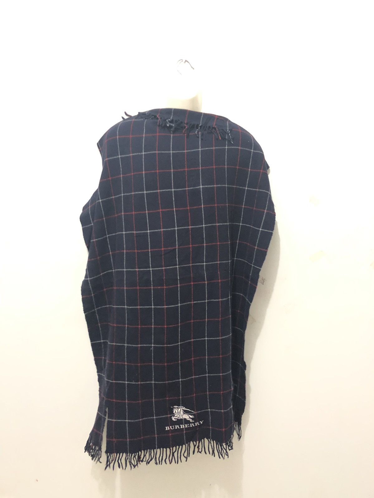 Burberry Burberry Scarves Size ONE SIZE - 5 Thumbnail
