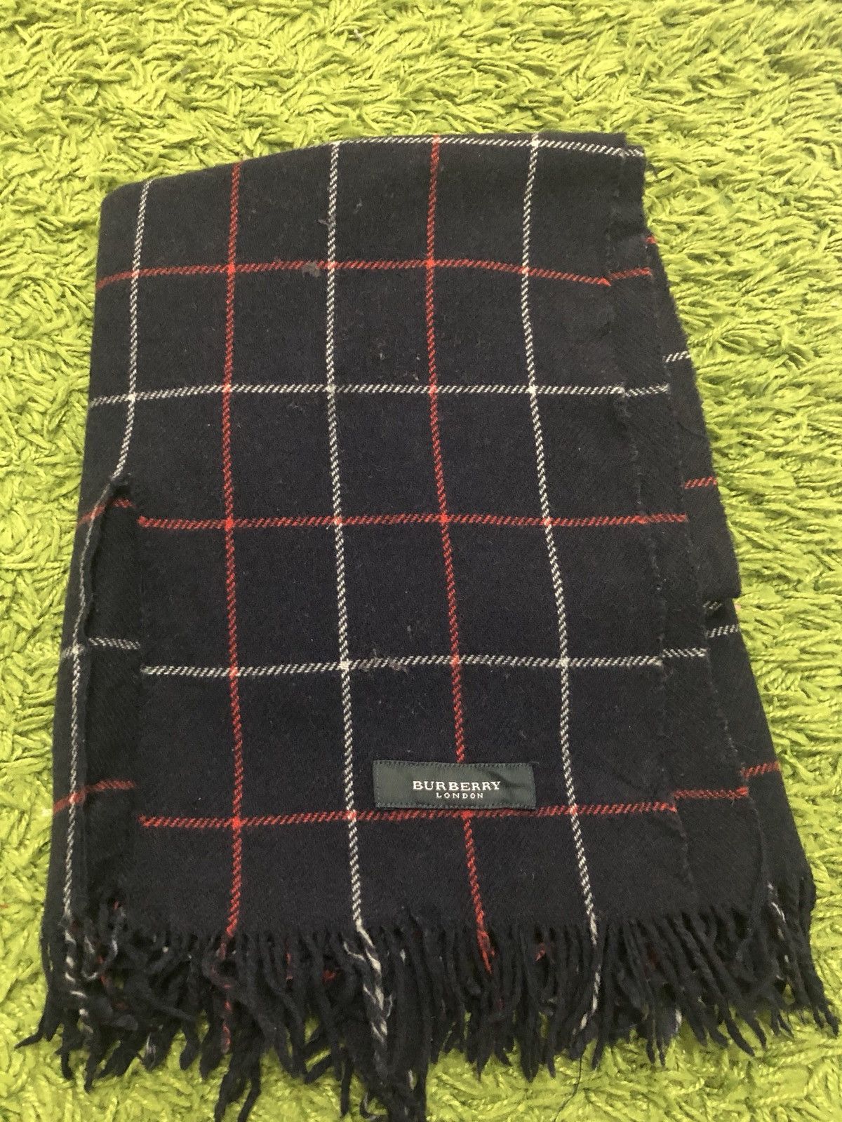 Burberry Burberry Scarves Size ONE SIZE - 7 Thumbnail