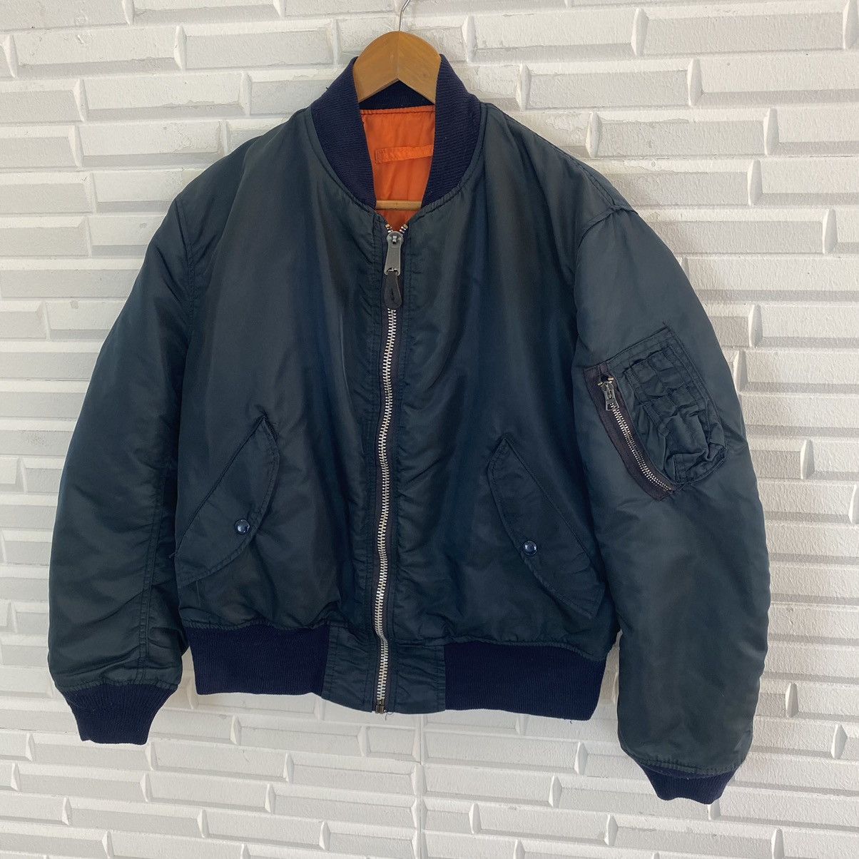 Alpha Industries VINTAGE ALPHA MA-1 REVERSIBLE BOMBER JACKET Size US M / EU 48-50 / 2 - 6 Thumbnail