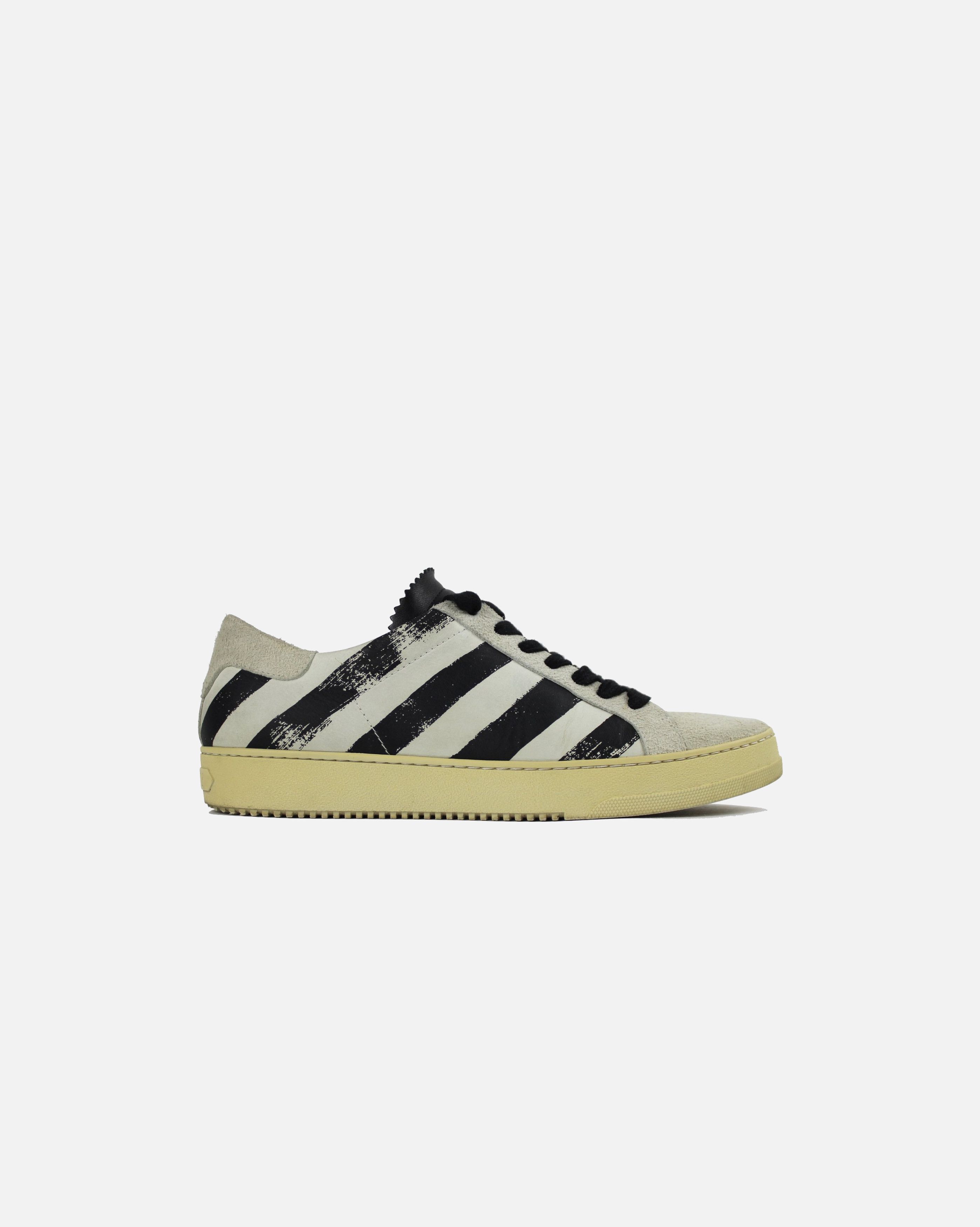 Off white low top diagonal sneaker best sale