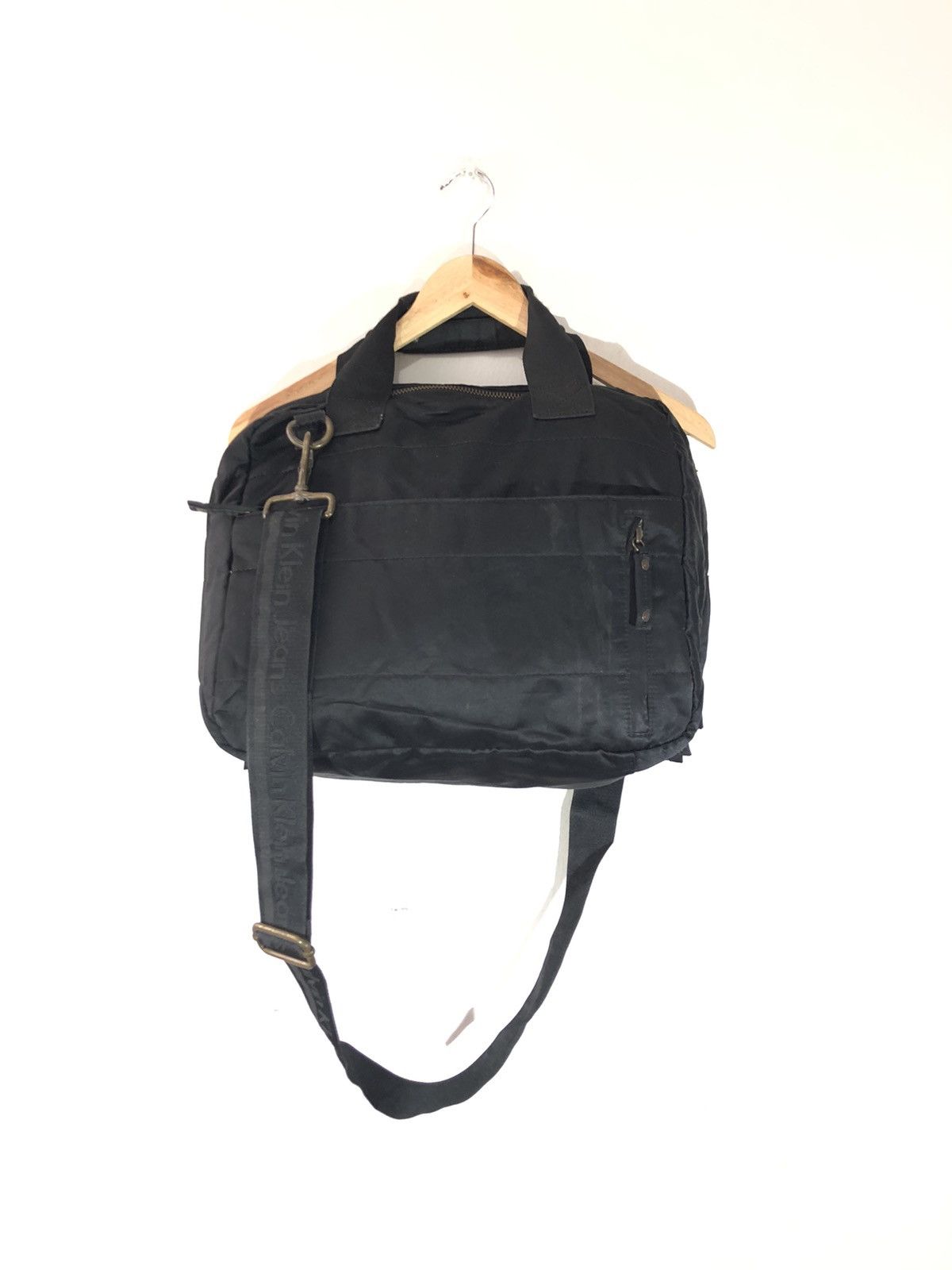 Calvin Klein Calvin Klien Jeans Messenger / Laptop Bag Size ONE SIZE - 5 Thumbnail