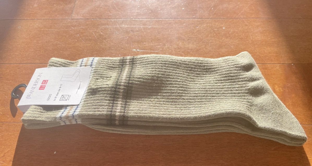 JW Anderson × Uniqlo Olive Lined Socks Dress Crew Cotton Logo Green Striped Size ONE SIZE - 9 Thumbnail