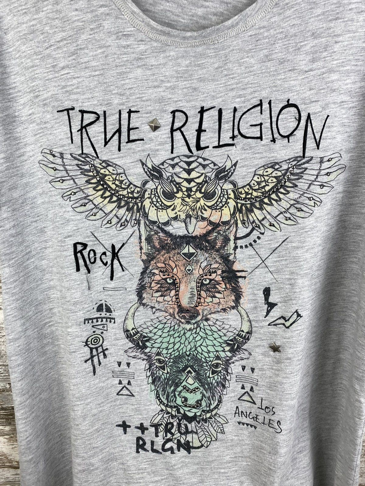 True Religion × Vintage Mens Vintage True Religion Chief T Shirt y2k streetwear tee Size US XL / EU 56 / 4 - 7 Thumbnail