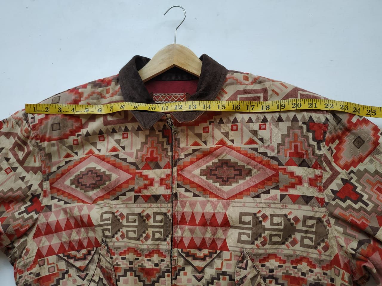Nigel Cabourn Fit S to M, Vintage Nigel Cabourn Ethnic Pattern Bomber Size US M / EU 48-50 / 2 - 13 Thumbnail