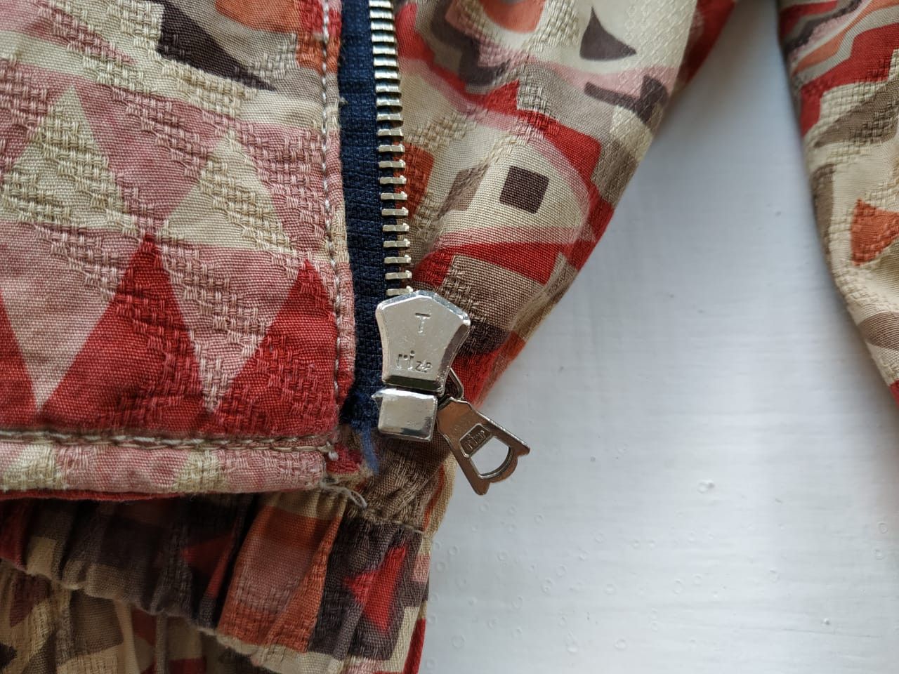 Nigel Cabourn Fit S to M, Vintage Nigel Cabourn Ethnic Pattern Bomber Size US M / EU 48-50 / 2 - 15 Thumbnail