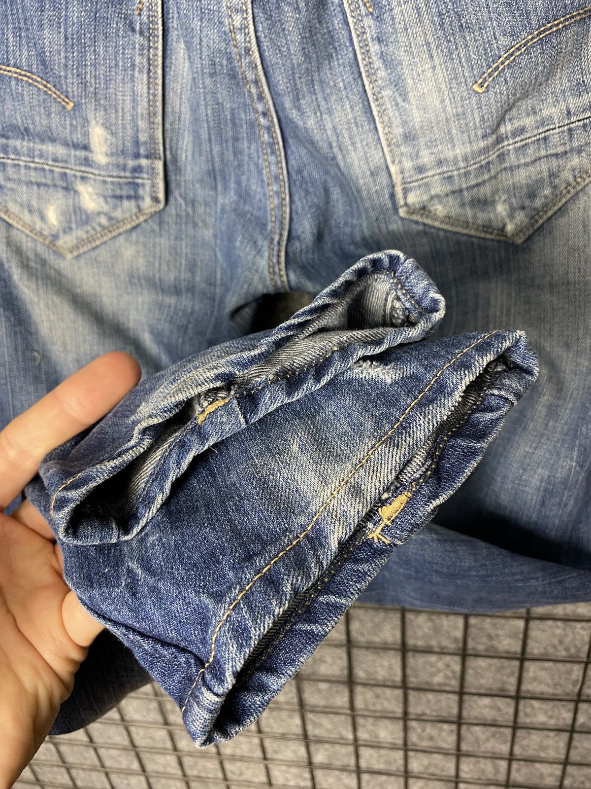 G-Star G Star Raw Streetwear Acid Wash Distressed Jeans Size 30 Size US 30 / EU 46 - 4 Thumbnail