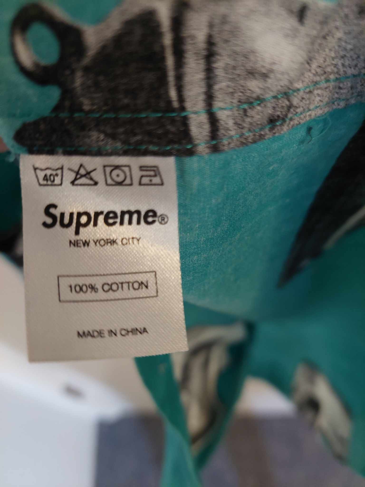 Supreme Supreme S/S 2013 Guns shirt Size US M / EU 48-50 / 2 - 4 Thumbnail