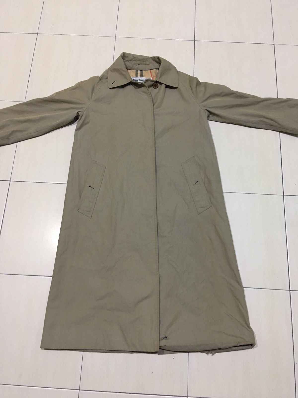 Burberry Vintage Burberrys Nova Check Inside Trench Coat women Size ONE SIZE - 19 Thumbnail