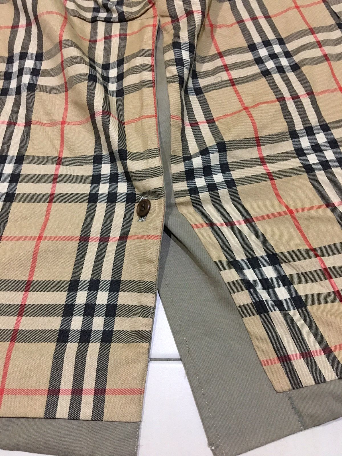 Burberry Vintage Burberrys Nova Check Inside Trench Coat women Size ONE SIZE - 16 Thumbnail