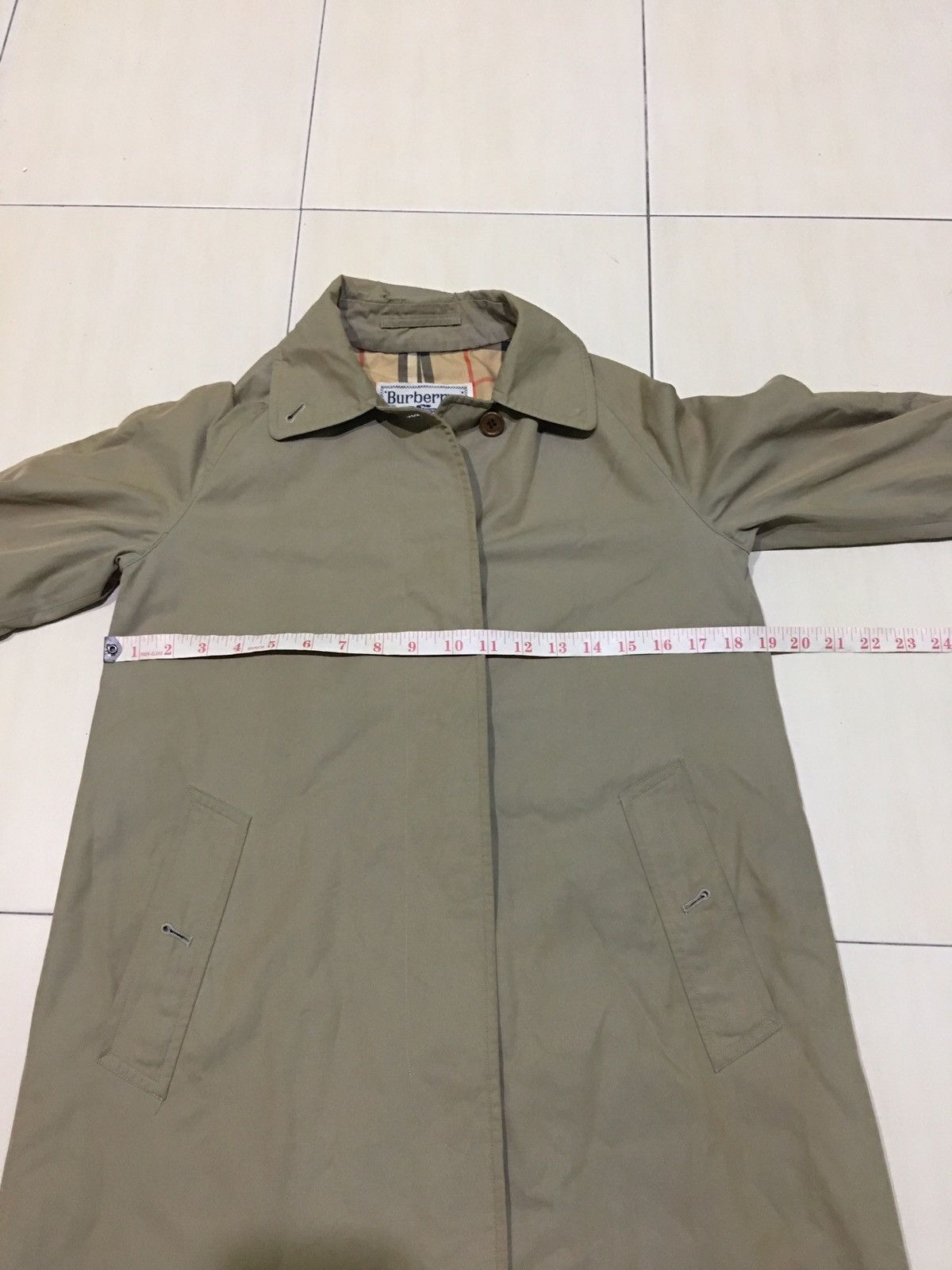 Burberry Vintage Burberrys Nova Check Inside Trench Coat women Size ONE SIZE - 20 Thumbnail