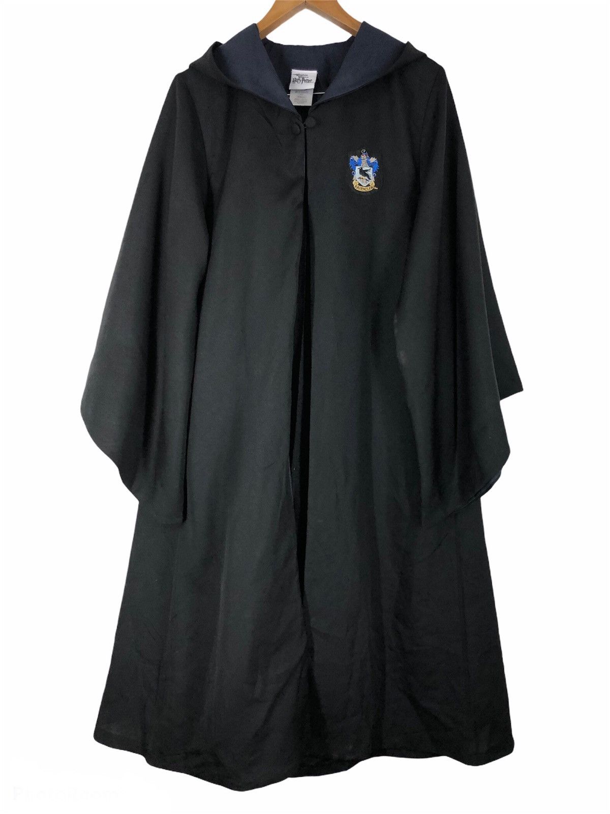 Universal Studios × Warner Bros Ravenclaw Deluxe Robe Adults (Official Collector's Replica) Size US M / EU 48-50 / 2 - 4 Thumbnail