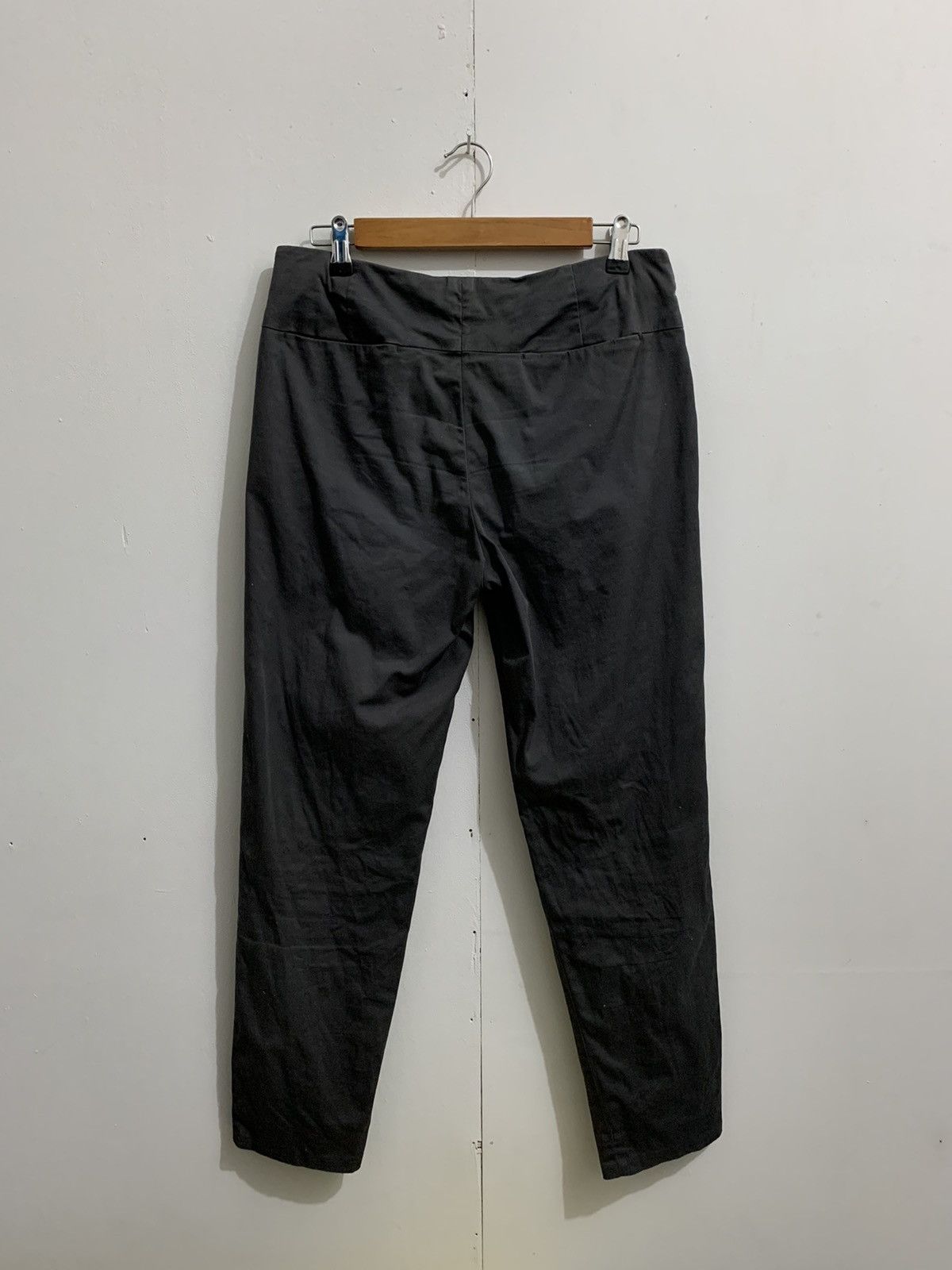 Maison Margiela 🔥Taking Offer🔥 Maison Margiela Slim Pants Size US 30 / EU 46 - 2 Thumbnail