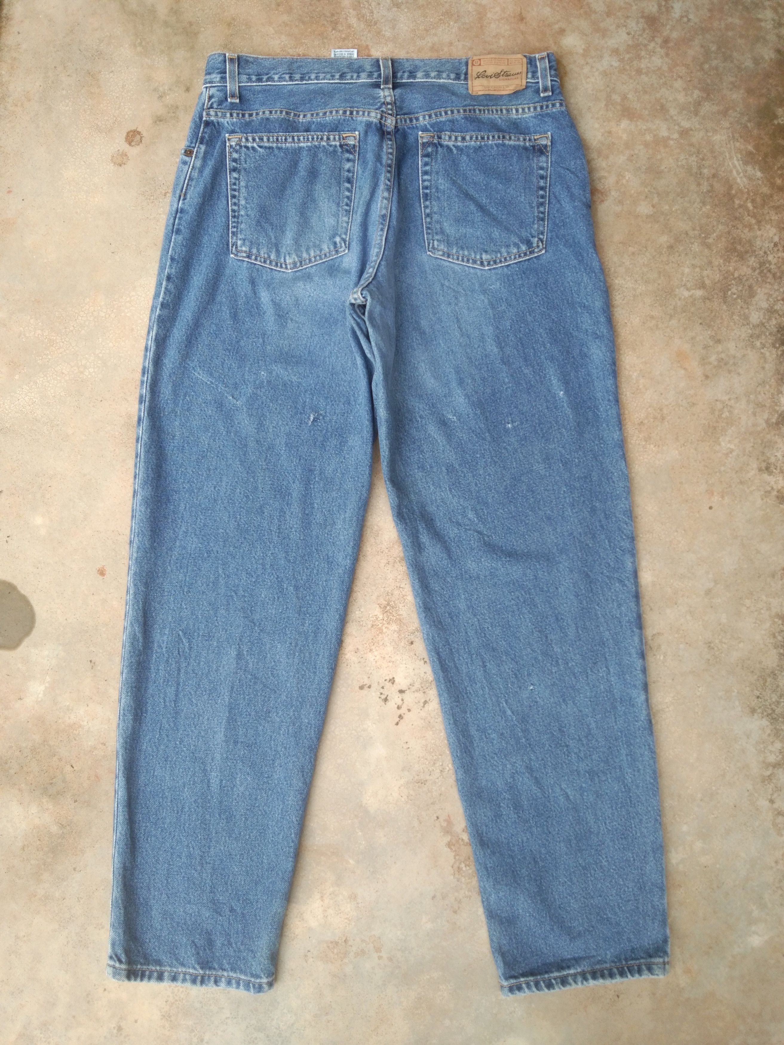 Levi's Vintage Levi's Signature Relaxed Fit Blue Jeans 34x31 Size US 34 / EU 50 - 2 Thumbnail