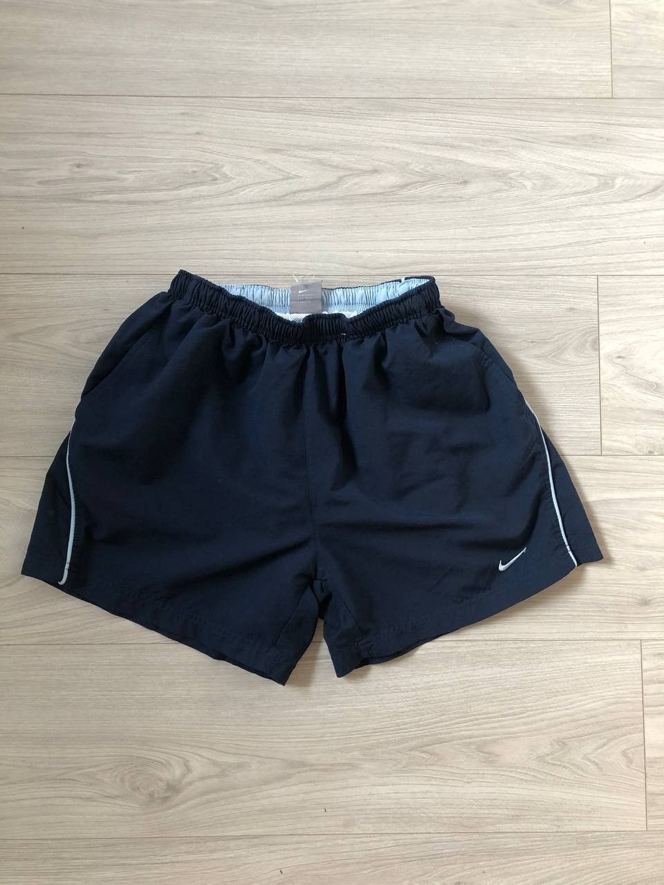 Nike Vintage Nike Shorts Size US 34 / EU 50 - 1 Thumbnail