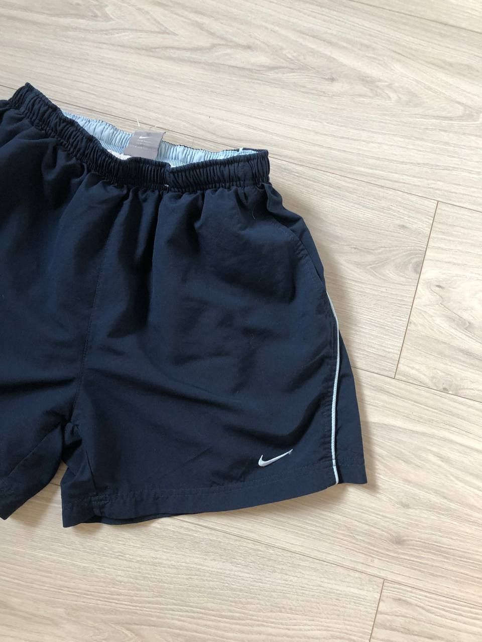 Nike Vintage Nike Shorts Size US 34 / EU 50 - 2 Thumbnail