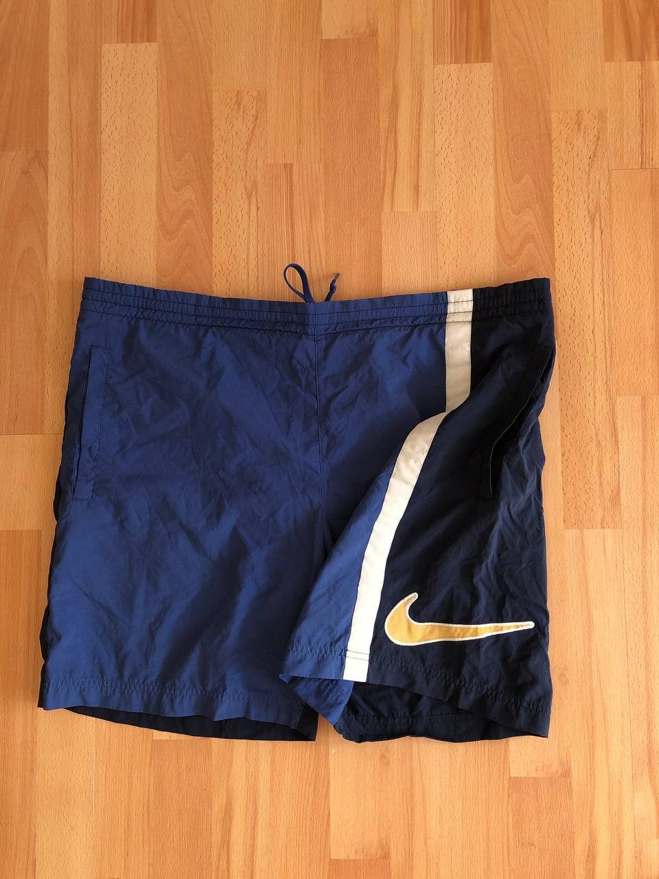 Nike Vintage Nike Shorts big logo Size US 34 / EU 50 - 1 Thumbnail