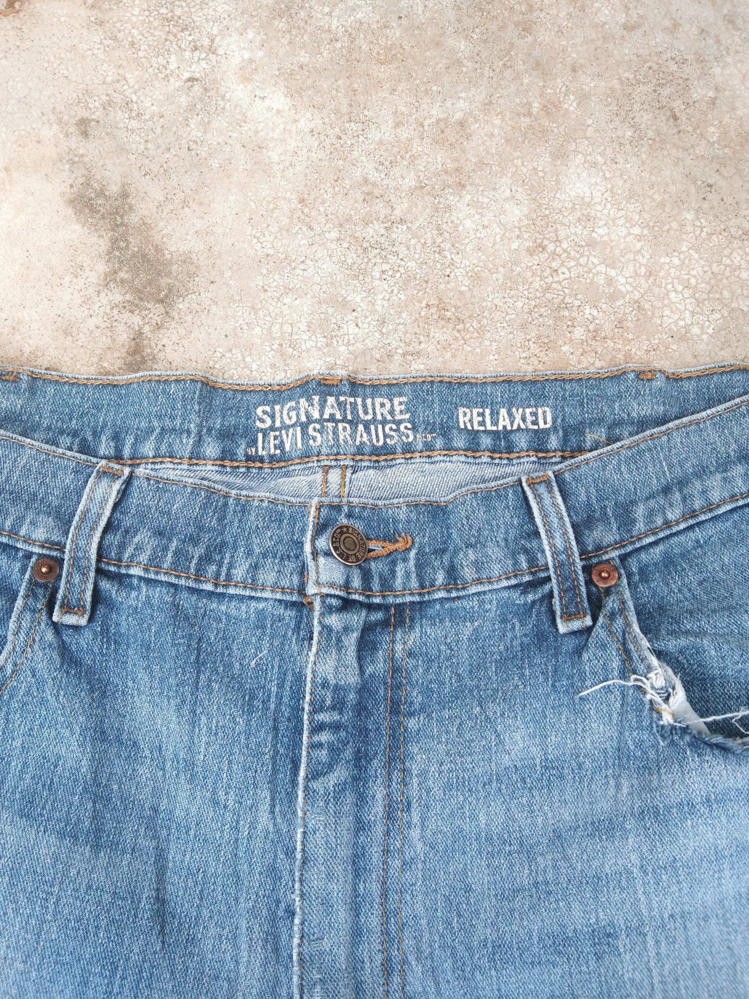 Levi's Vintage Levi's Signature Relaxed Fit Jeans 38x30 Size US 38 / EU 54 - 7 Thumbnail
