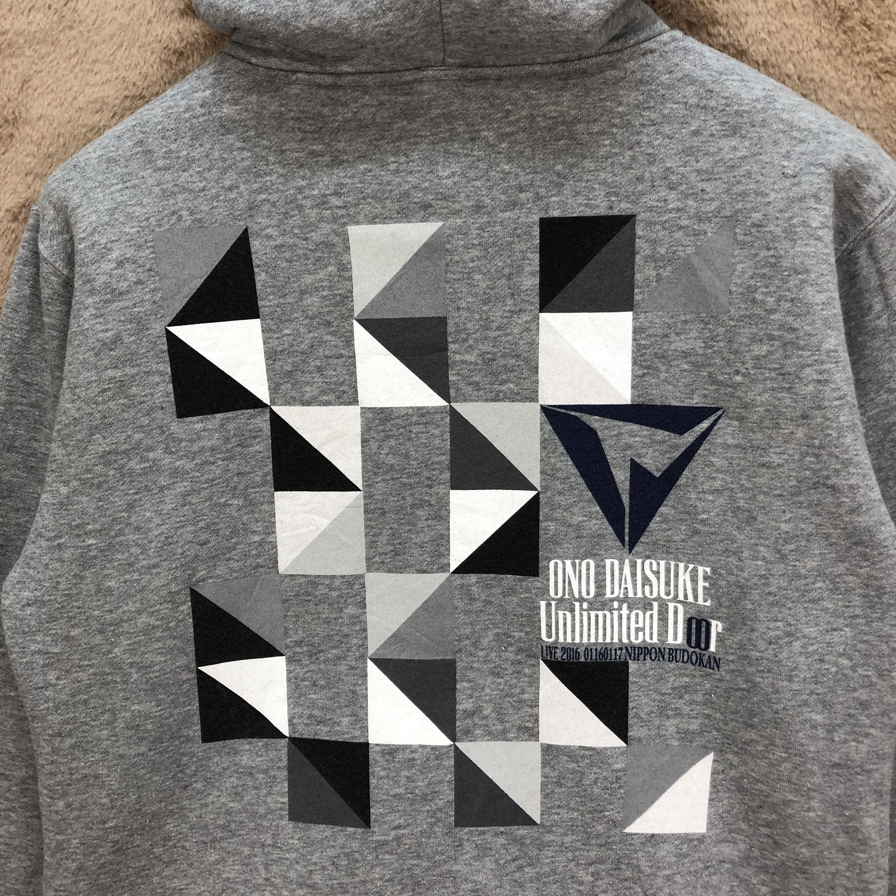 Vintage Daisuke Ono Unlimited Doors Live 2016 Hoodies #6031-218 Size US L / EU 52-54 / 3 - 2 Thumbnail