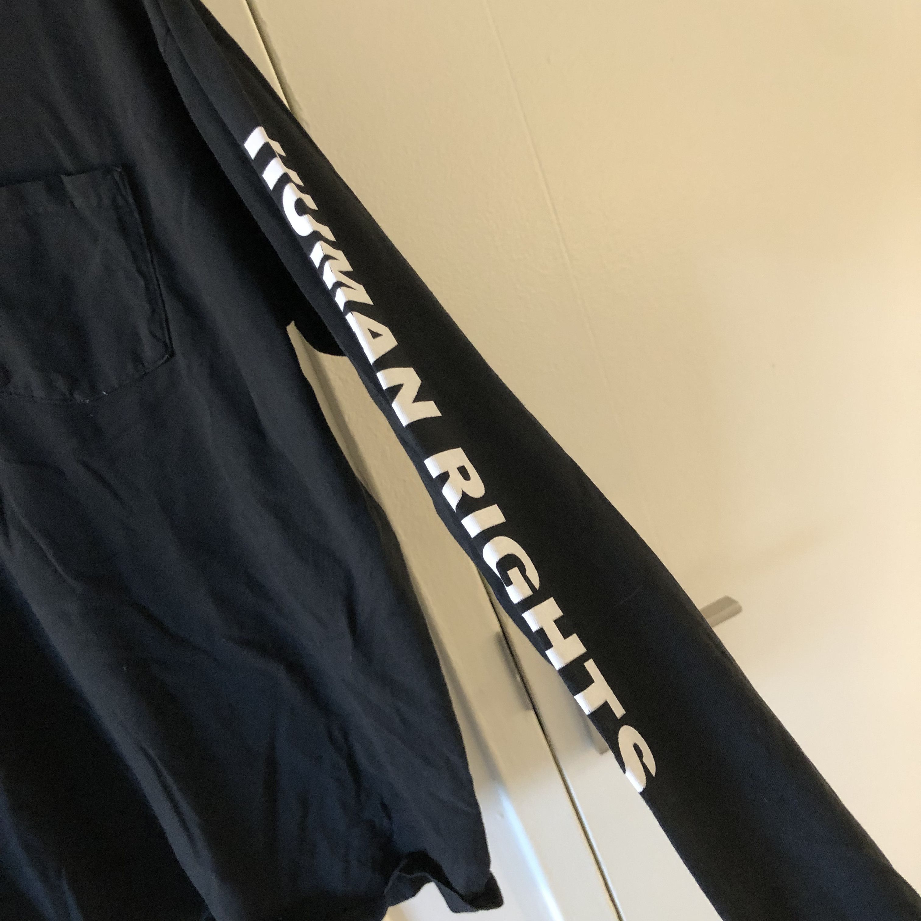 Noah Noah Human Rights L/S Size US XL / EU 56 / 4 - 2 Thumbnail