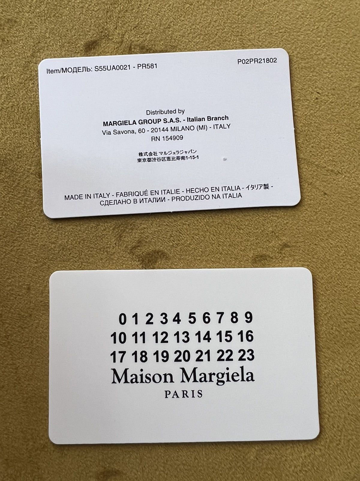 Maison Margiela Line 11 Margiela brass ‘credit card’ keyring/keychain, Italy Size ONE SIZE - 9 Thumbnail