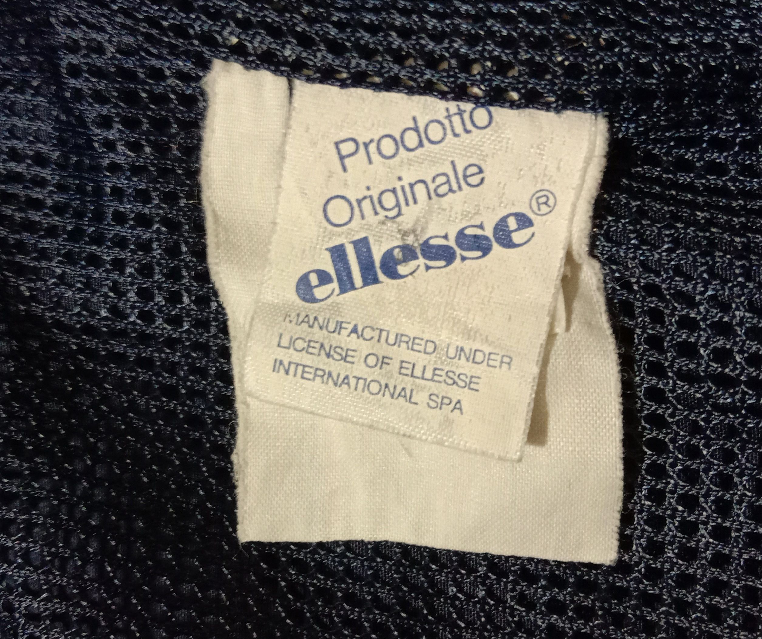 Ellesse Vintage ELLESSE Windbreaker Raincoat Jacket Embroidery Logo Size US M / EU 48-50 / 2 - 4 Thumbnail