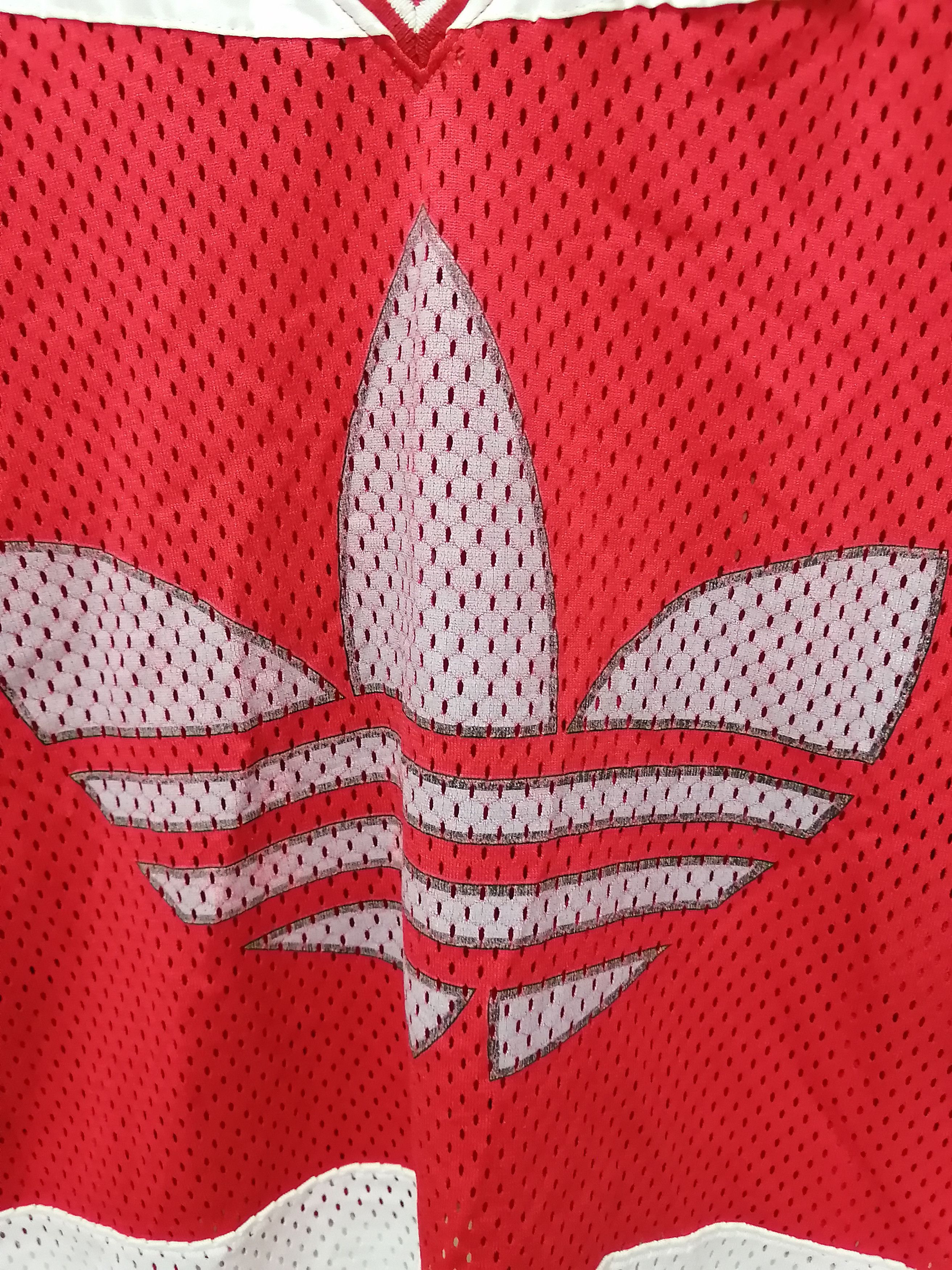 Adidas Vintage ADIDAS Trefoil Spell out Big Logo Jersey Size US L / EU 52-54 / 3 - 8 Thumbnail