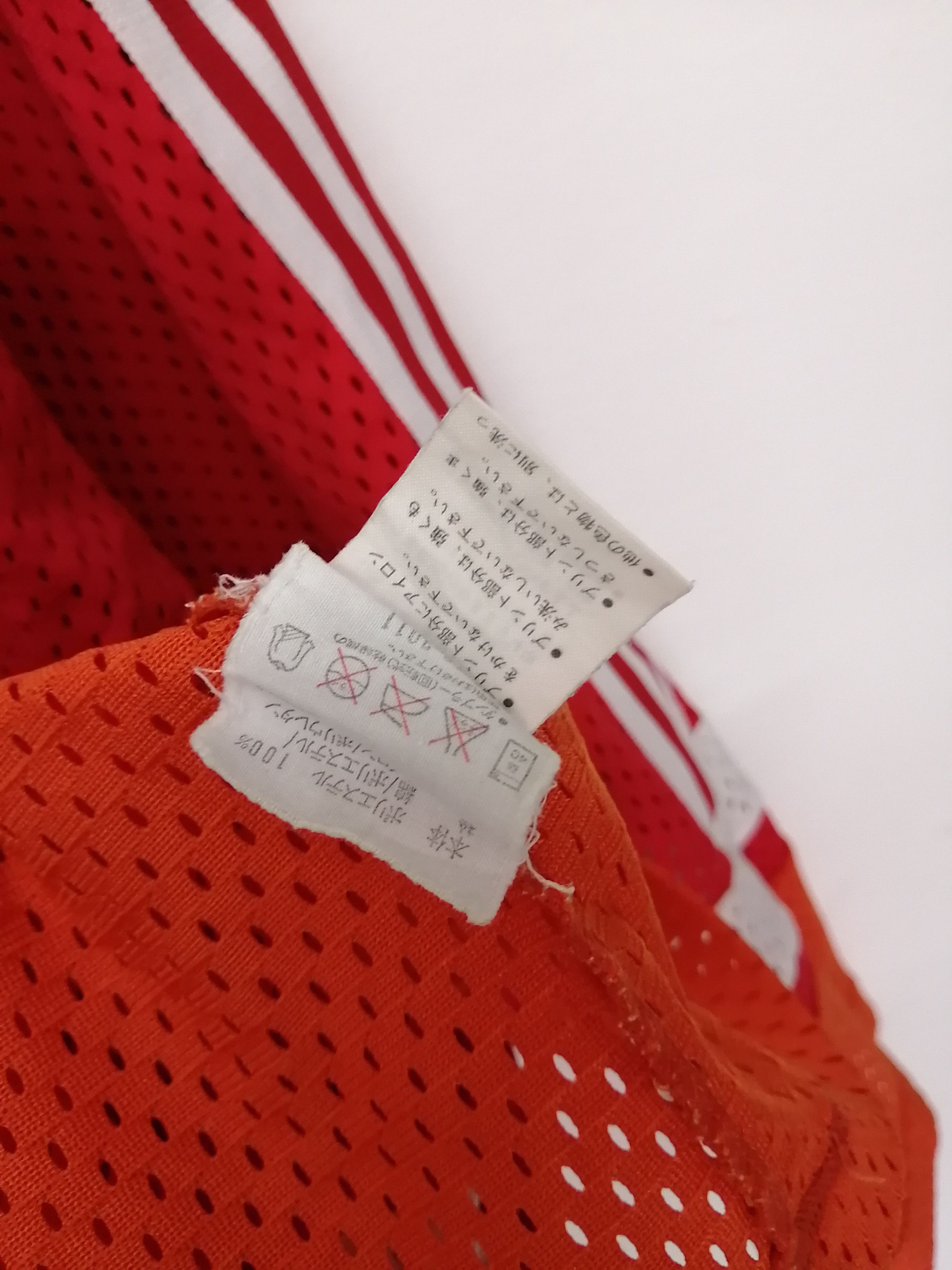 Adidas Vintage ADIDAS Trefoil Spell out Big Logo Jersey Size US L / EU 52-54 / 3 - 4 Thumbnail