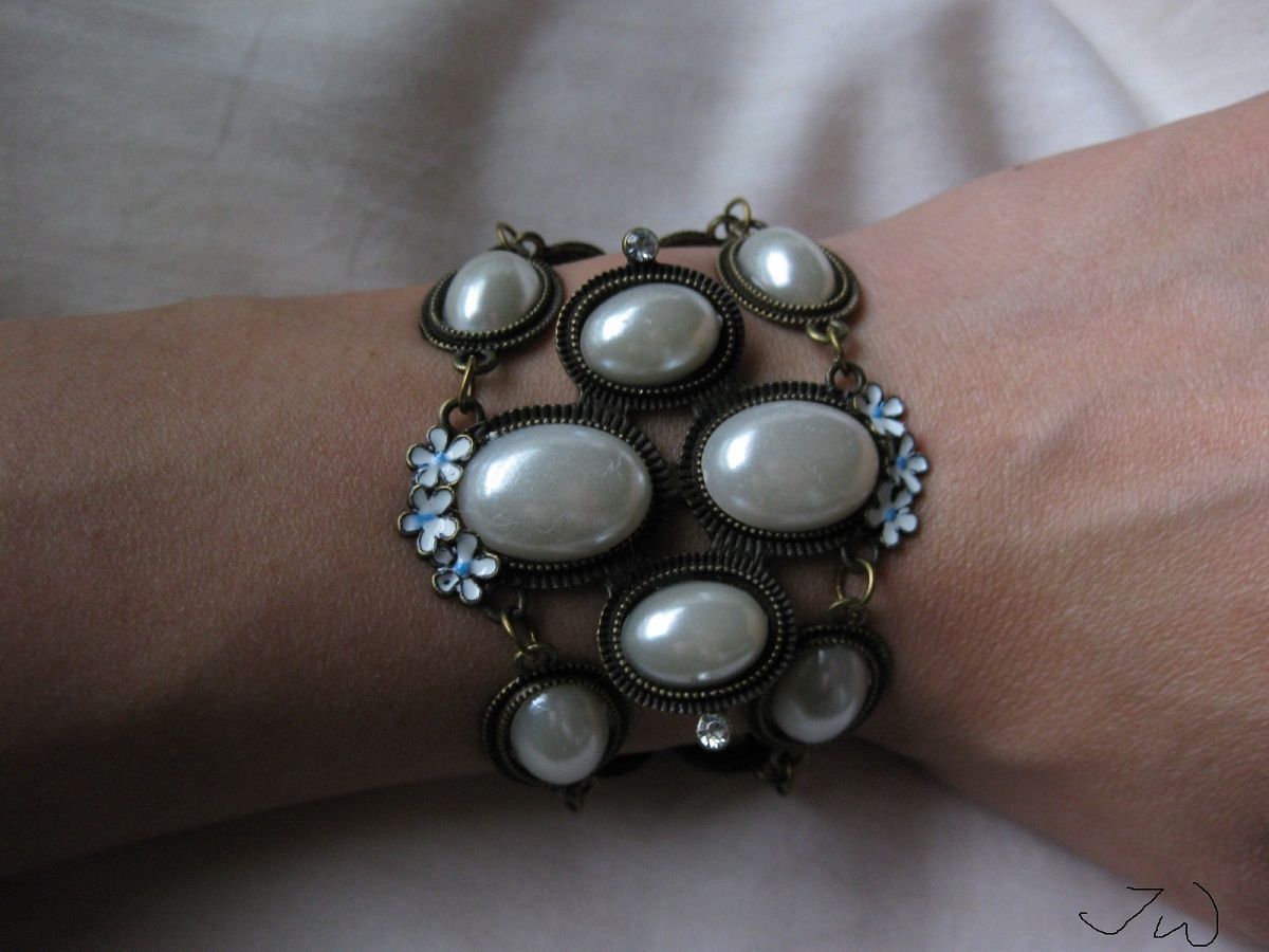 Jewelry × Vintage White Beads Bronze Chain Bracelet with czs Size ONE SIZE - 3 Thumbnail