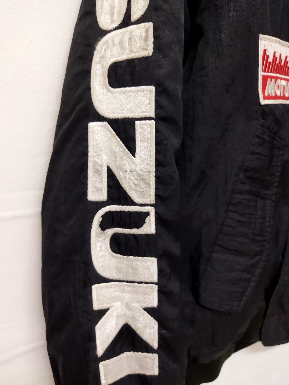 Vintage Vintage Suzuki Racing Team Bomber Jacket Size US M / EU 48-50 / 2 - 9 Thumbnail