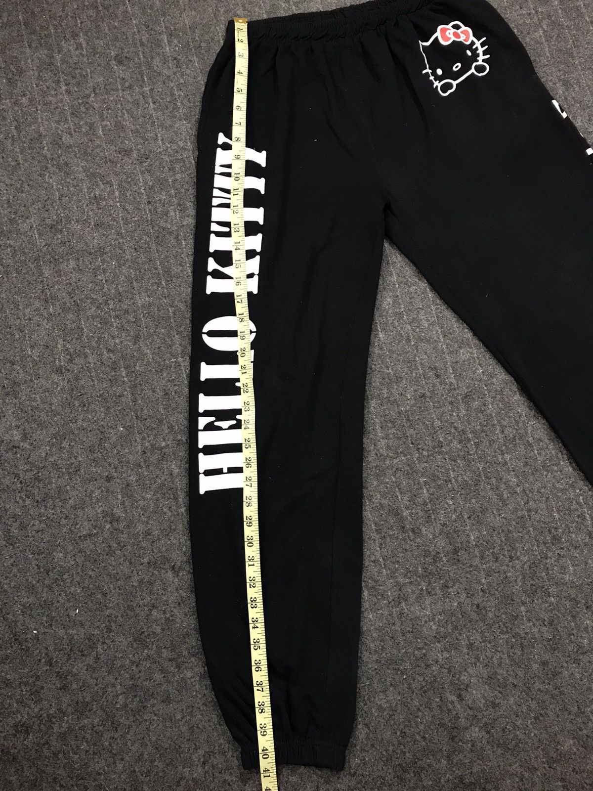 Japanese Brand × Vintage Vintage Hello Kitty Jogger Pant Streetwear Hiking Big Logo Size US 28 / EU 44 - 11 Thumbnail