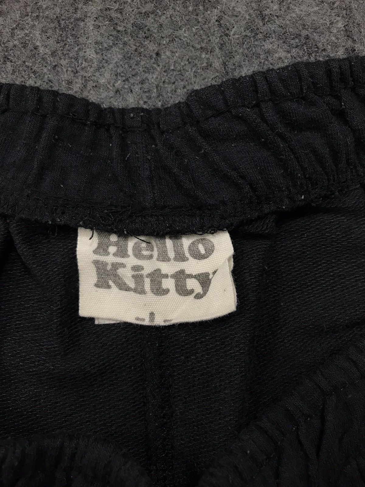Japanese Brand × Vintage Vintage Hello Kitty Jogger Pant Streetwear Hiking Big Logo Size US 28 / EU 44 - 4 Thumbnail