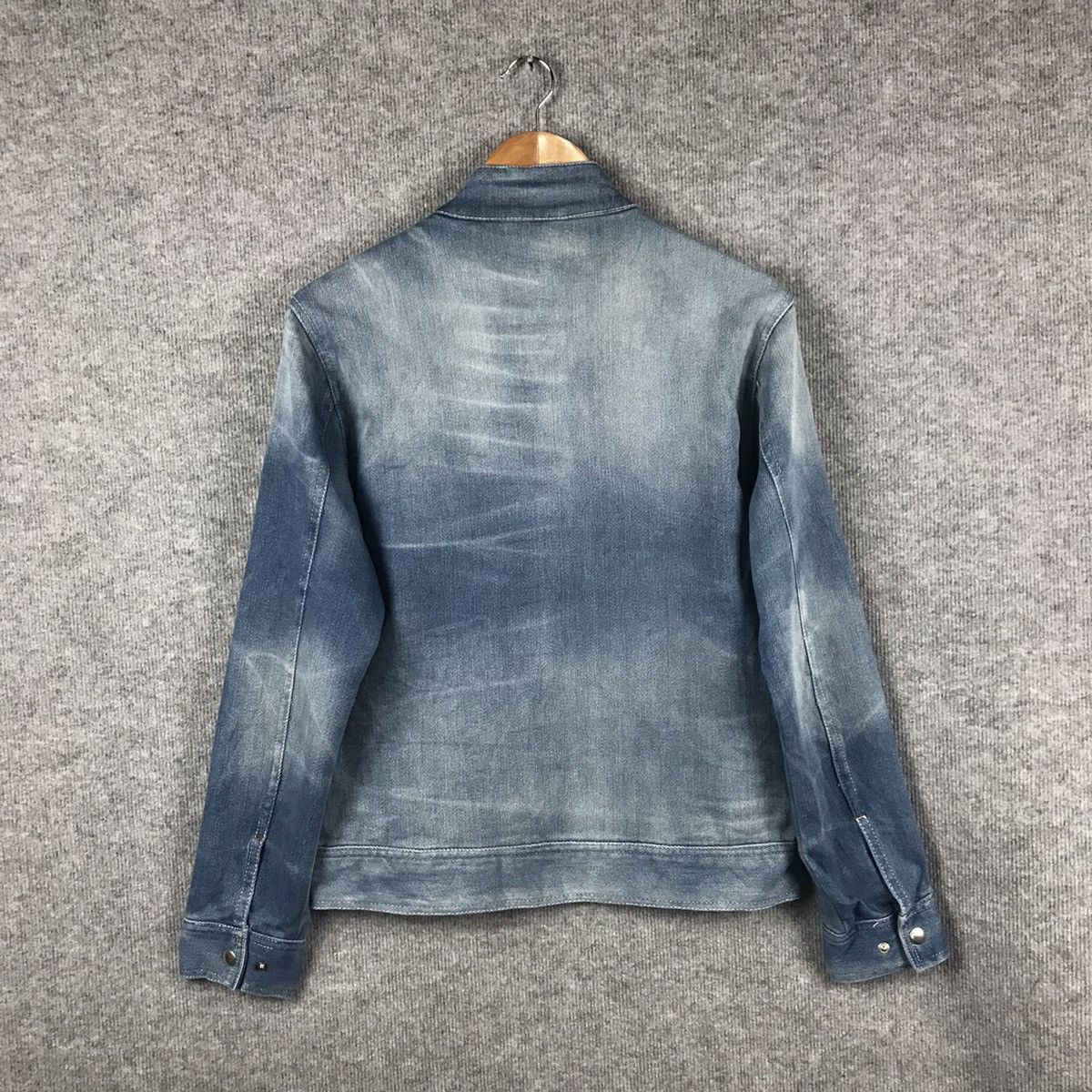 Other DENIM FADED STERNY BIKER BLUE DENIM JACKET Size US L / EU 52-54 / 3 - 6 Thumbnail