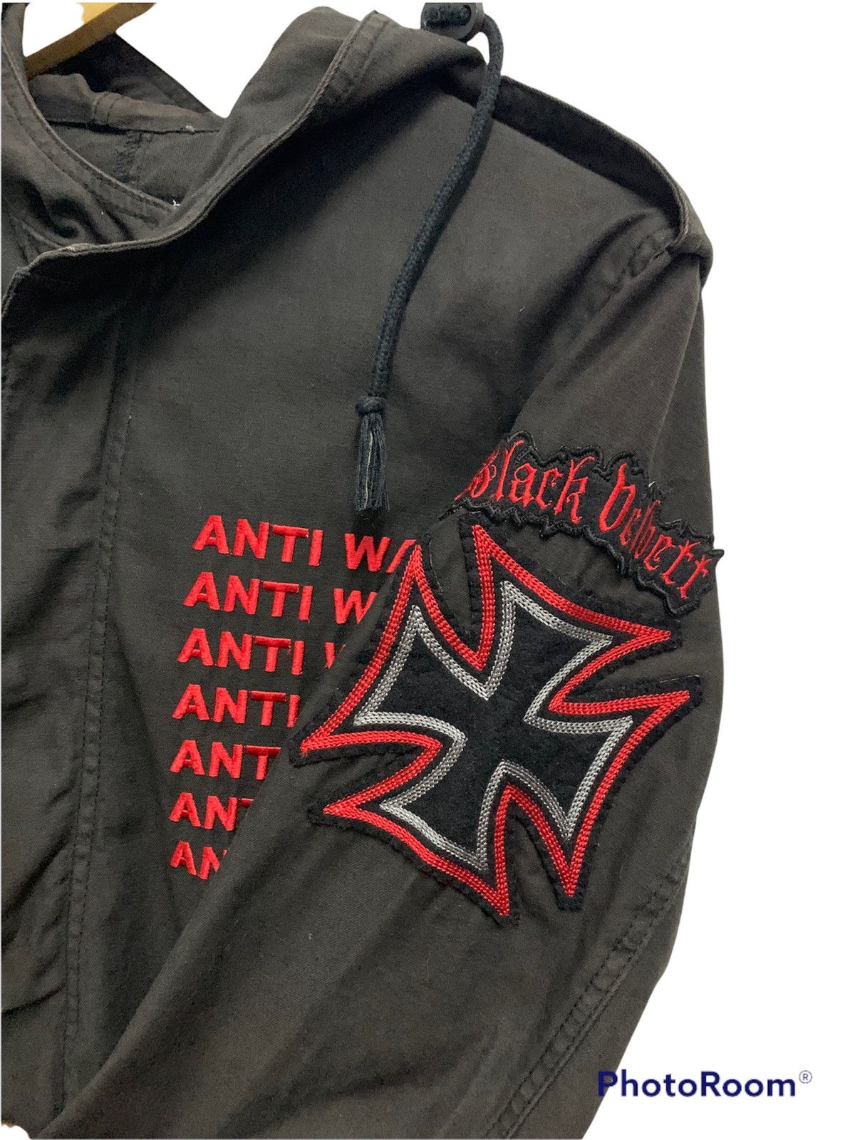 Parka London The Soloist “Anti War” Embroidered FishTail Black Wash Parka Size US M / EU 48-50 / 2 - 5 Thumbnail