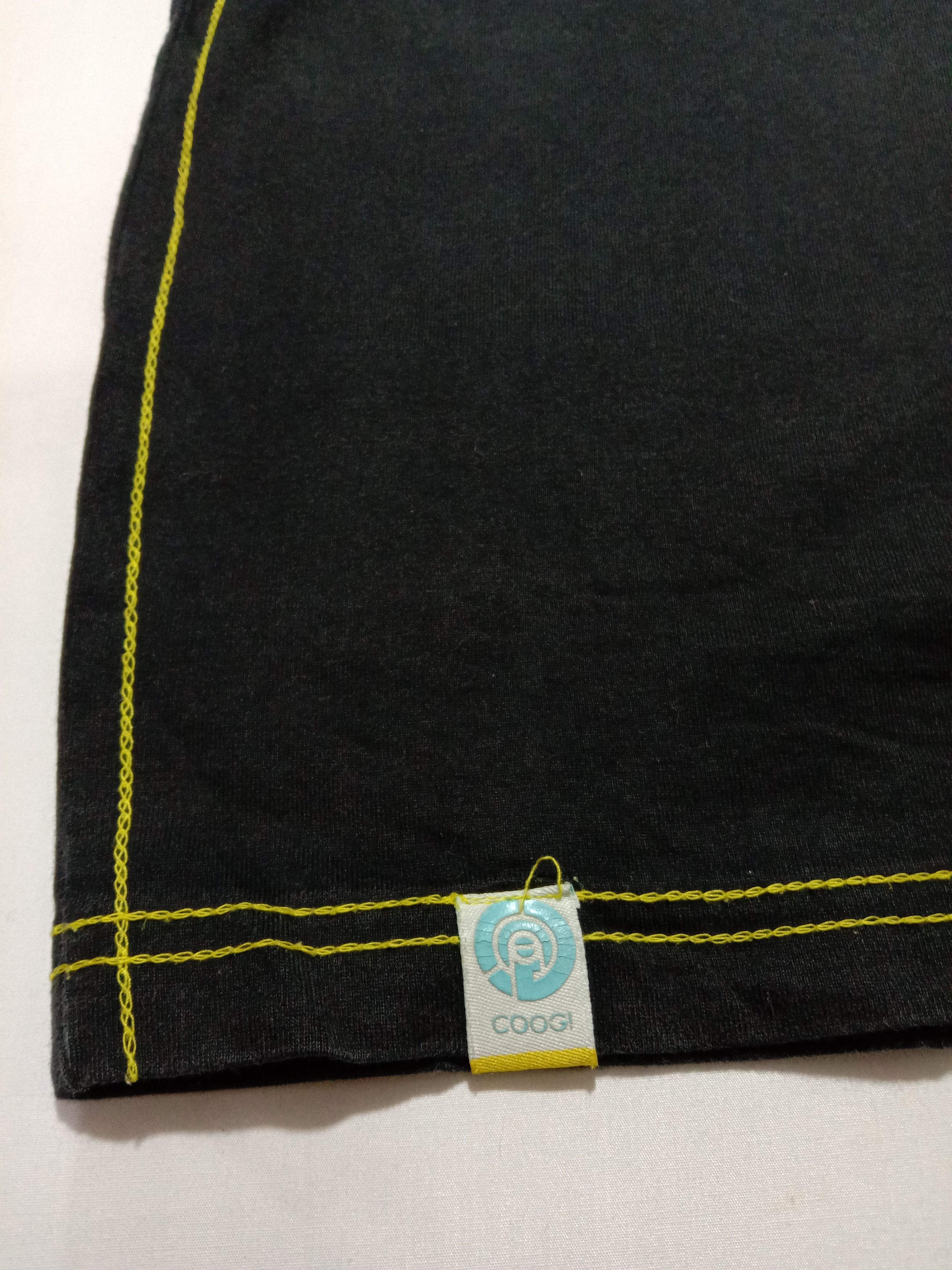 Coogi Coogi Its More Than a Sweater Black Tee Embroidery Logo Size US L / EU 52-54 / 3 - 8 Thumbnail