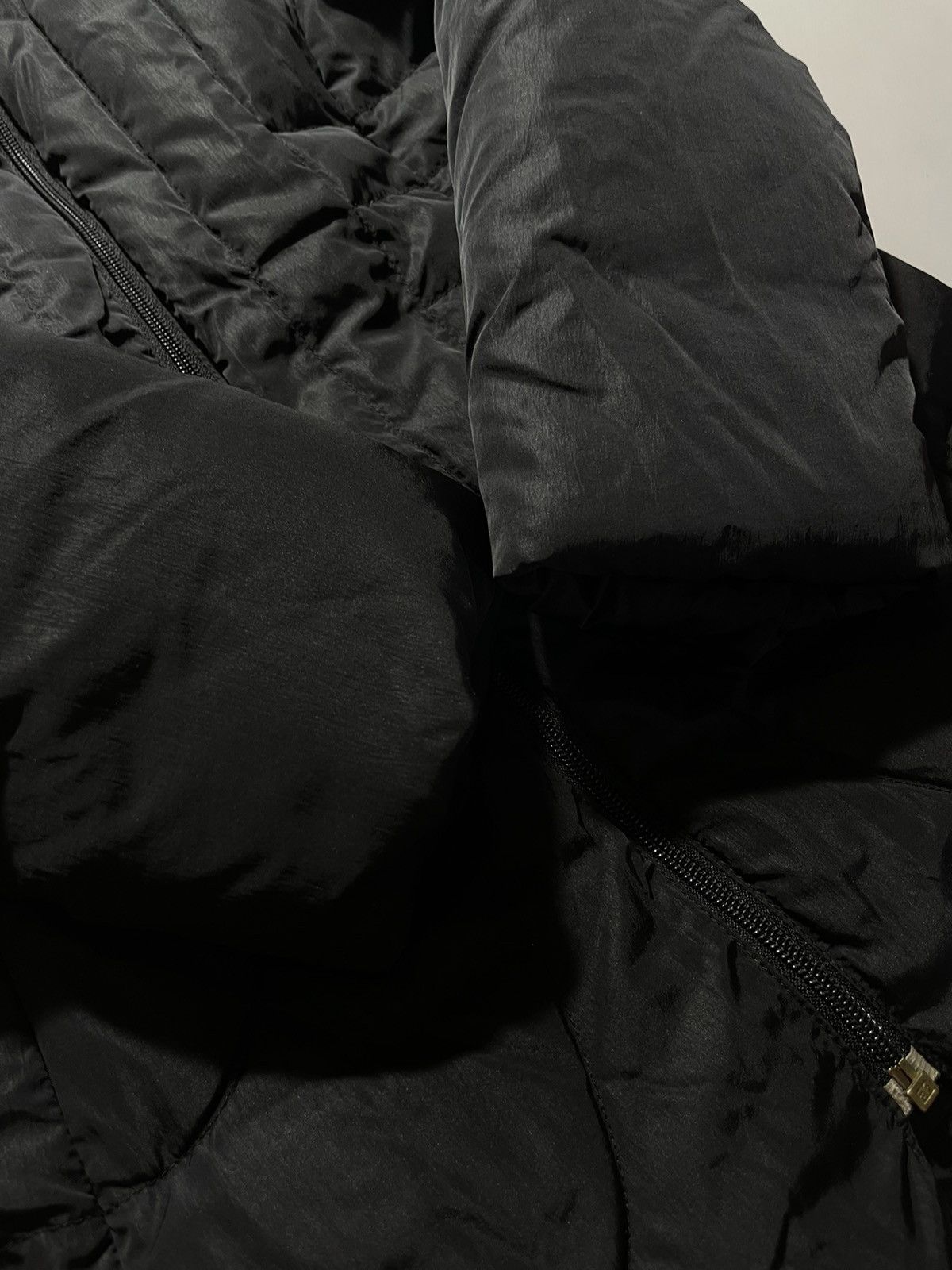 Moncler Moncler Women’s Down Jacket Vintage Size S / US 4 / IT 40 - 4 Thumbnail