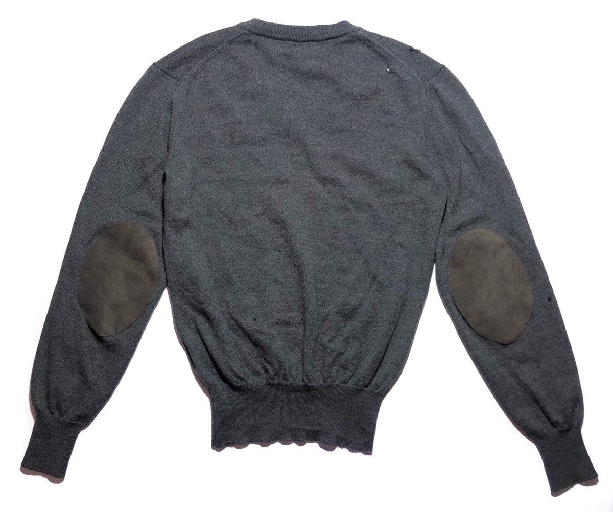 Vivienne Westwood Vivienne Westwood Distressed Knit V-neck Pullover Size US M / EU 48-50 / 2 - 2 Thumbnail