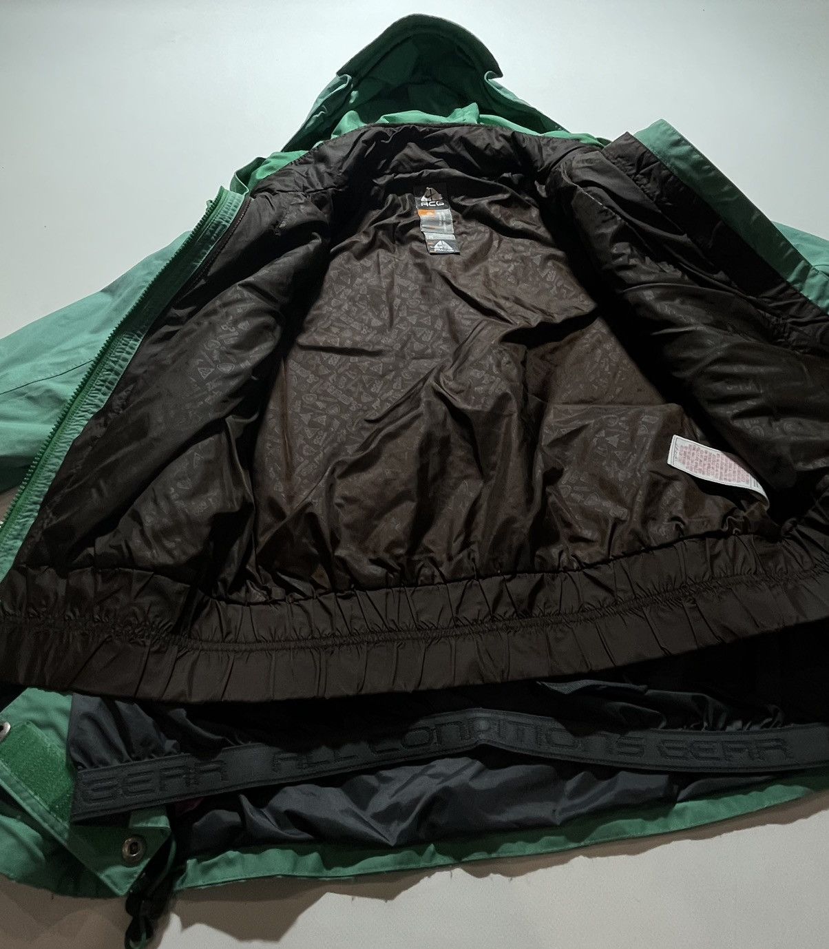 Nike Nike Acg 2 in 1 Ski Women’s Vintage Jacket Size M / US 6-8 / IT 42-44 - 7 Thumbnail