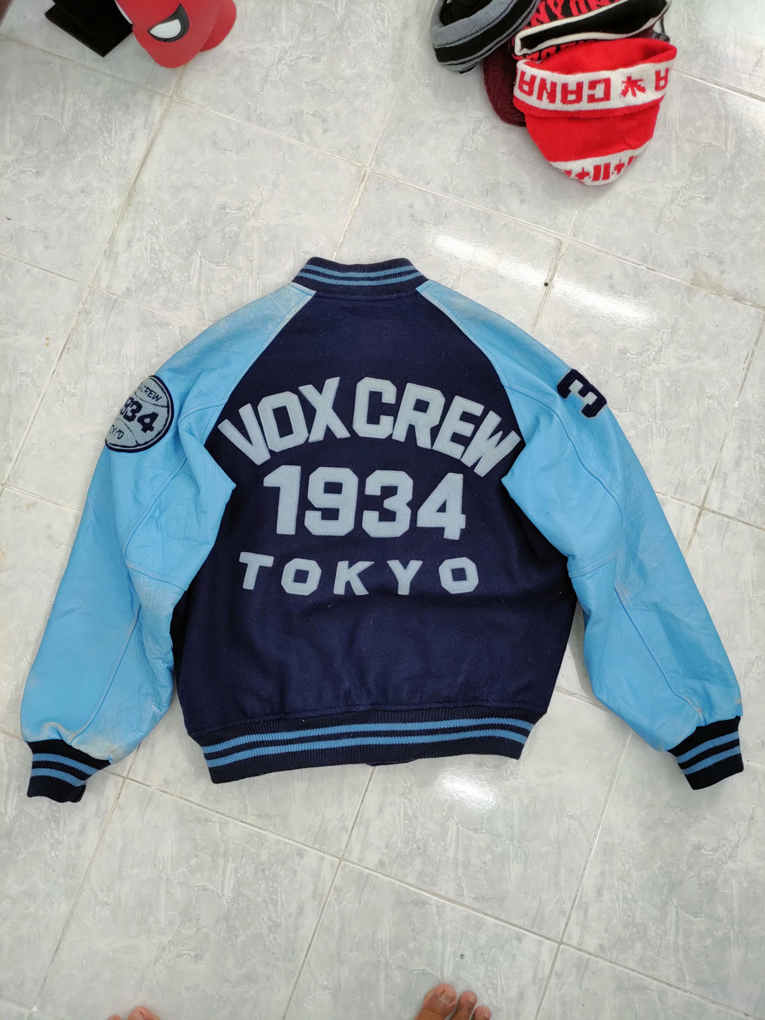 Vintage DLL VoxCrew 1934 Tokyo Varsity Leather Jacket #A368 Size US M / EU 48-50 / 2 - 17 Thumbnail
