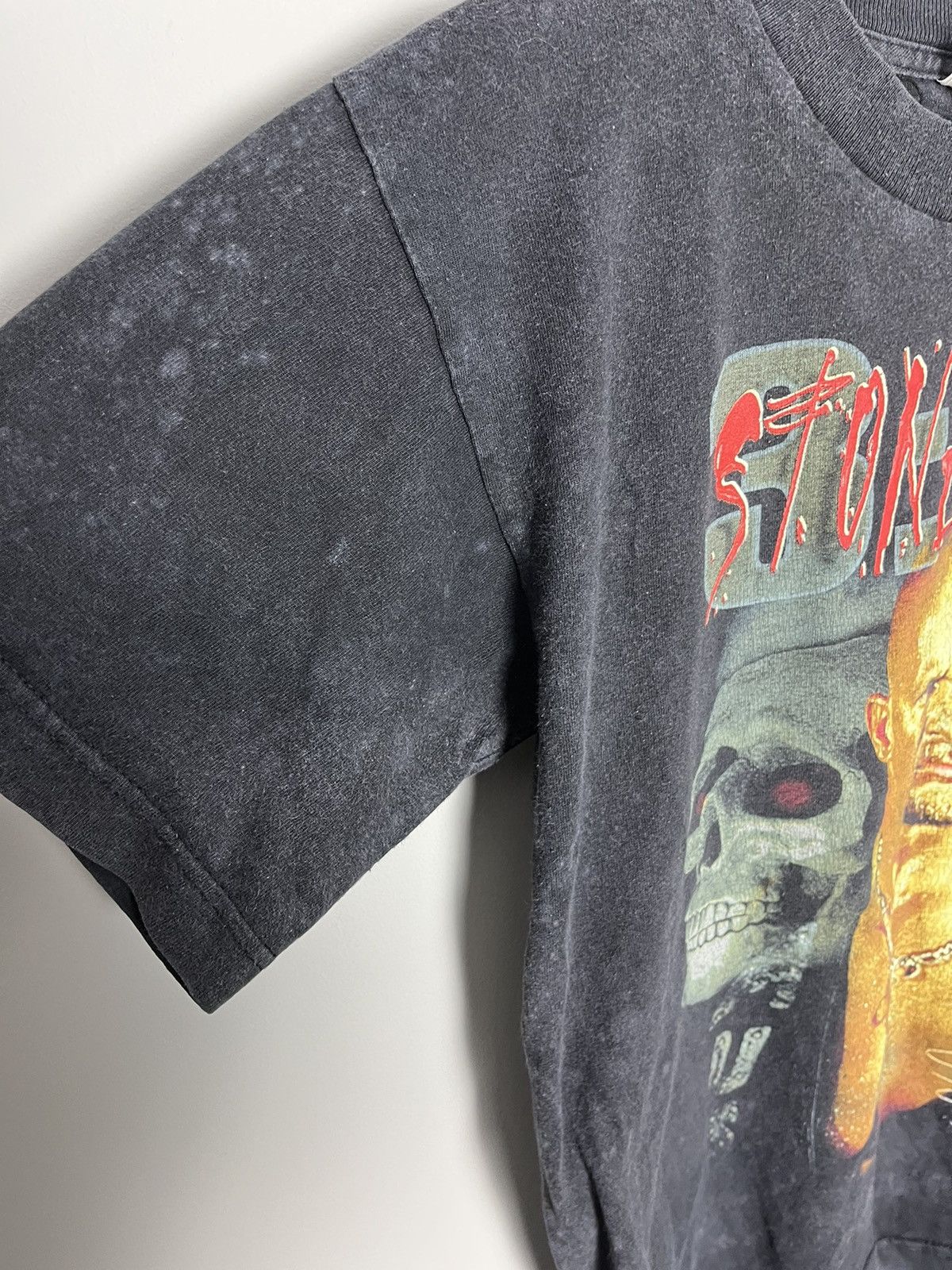 WWE RARE VINTAGE STONE COLD WWE WWF DONT TRUST ANYBODY TEE Size US S / EU 44-46 / 1 - 11 Thumbnail