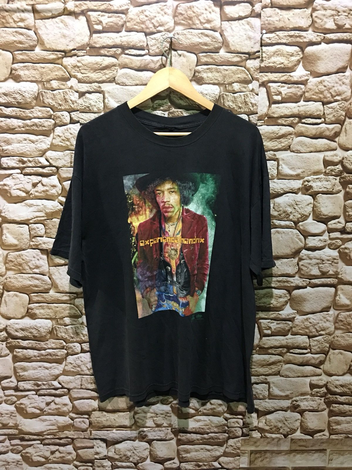 Band Tees Vintage 90s jimi hendrix winterland band tour shirt Size US XL / EU 56 / 4 - 1 Thumbnail