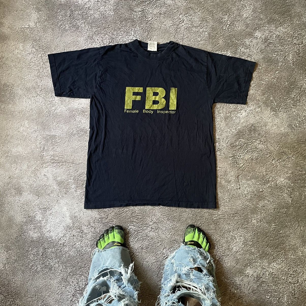 Vintage Vintage Y2K FBI Graphic Tee Sun Faded Streetwear Humor L Size US L / EU 52-54 / 3 - 1 Thumbnail