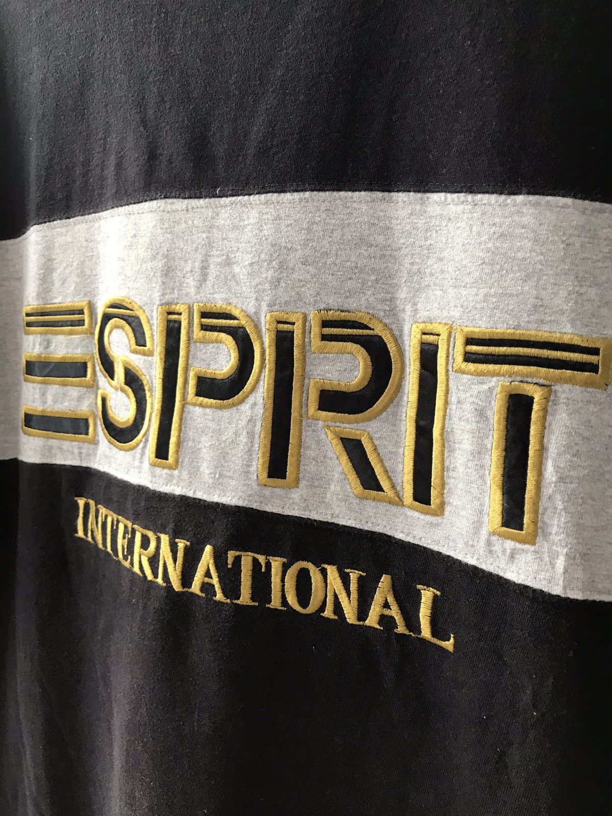 Esprit Esprit International Spell Out Big Logo Embroidery Size US M / EU 48-50 / 2 - 2 Thumbnail